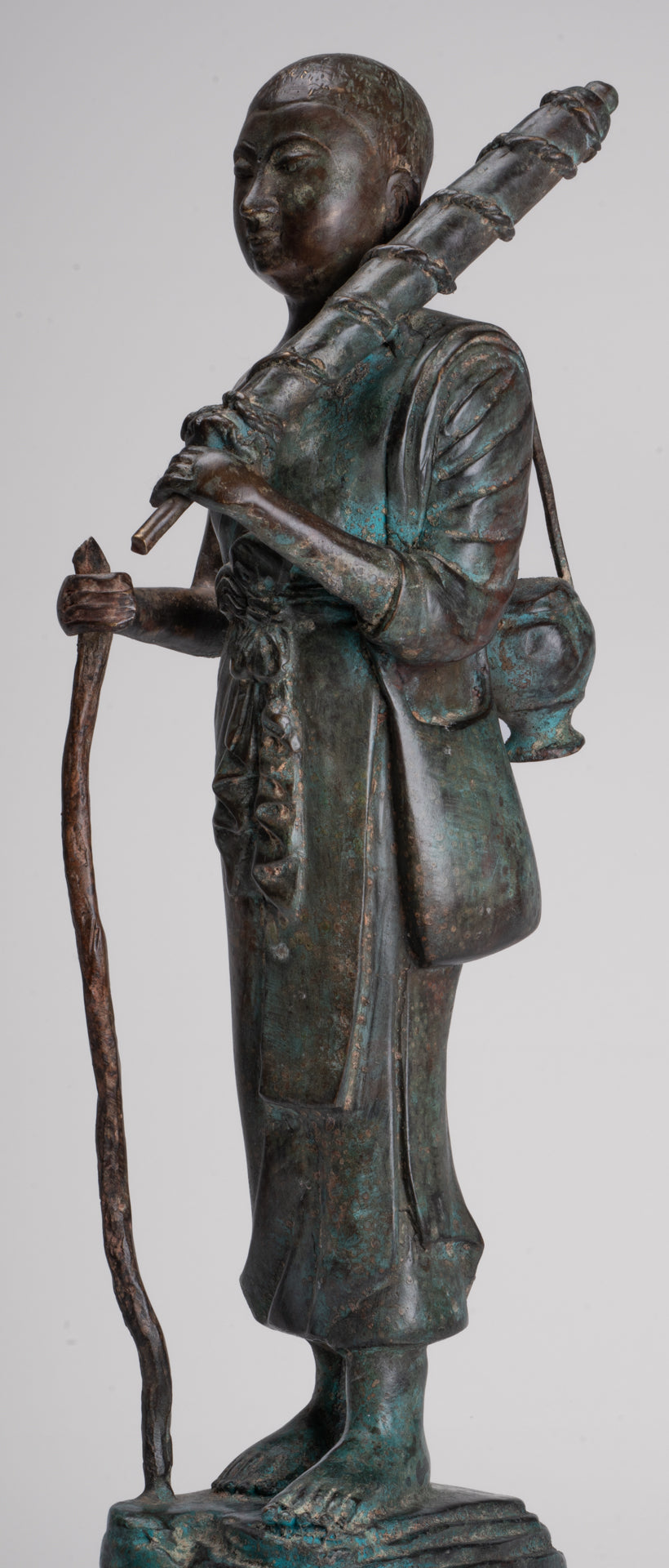 Mönch - Antike Thai -Stil Bronze Dvaravati Sīvali Anhänger / Schüler der Buddha -Statue - 57cm / 23 "