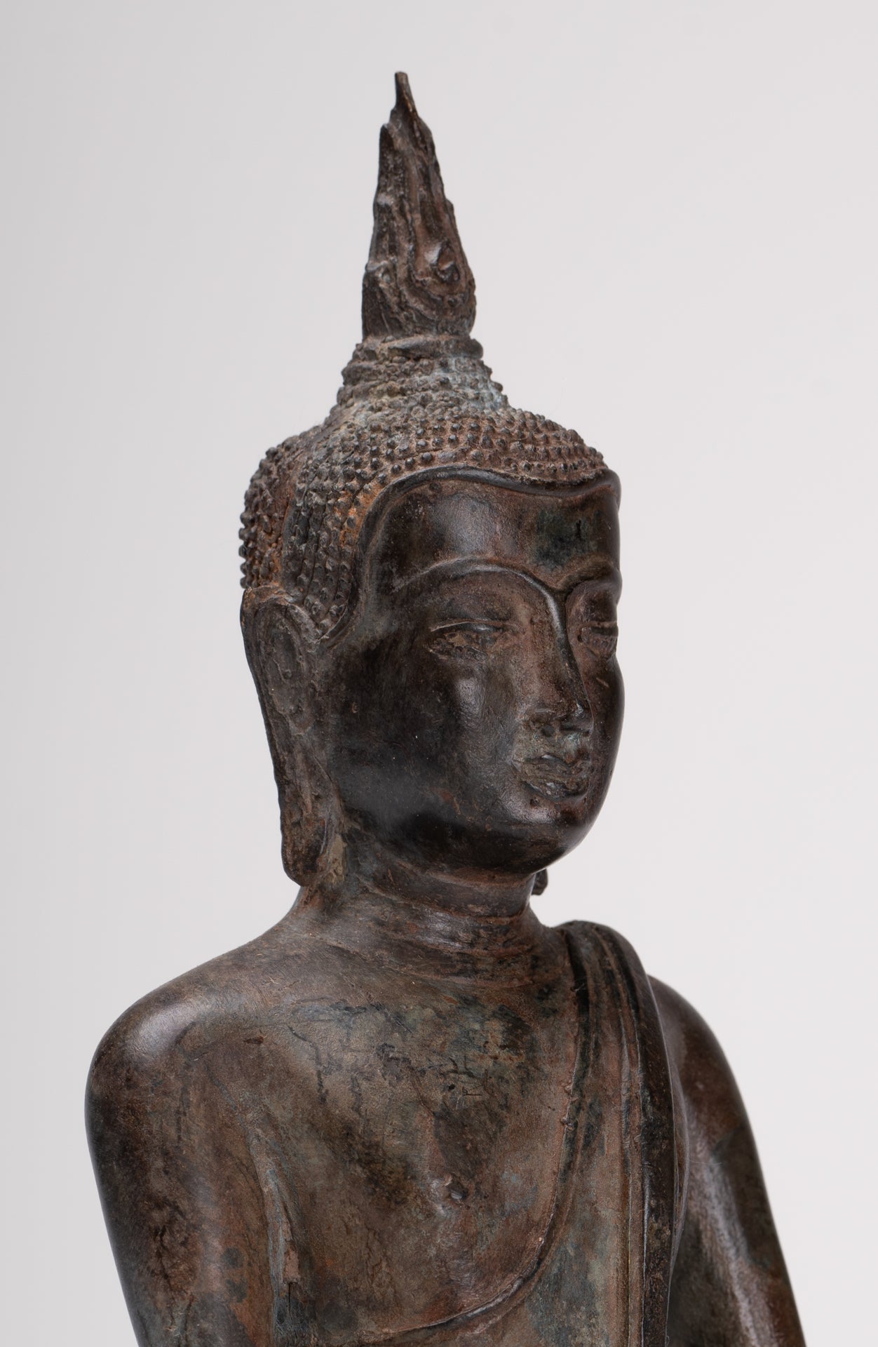 Buddha Statue - Antique Ayutthaya Style Seated Enlightenment Buddha Statue - 19cm/8"