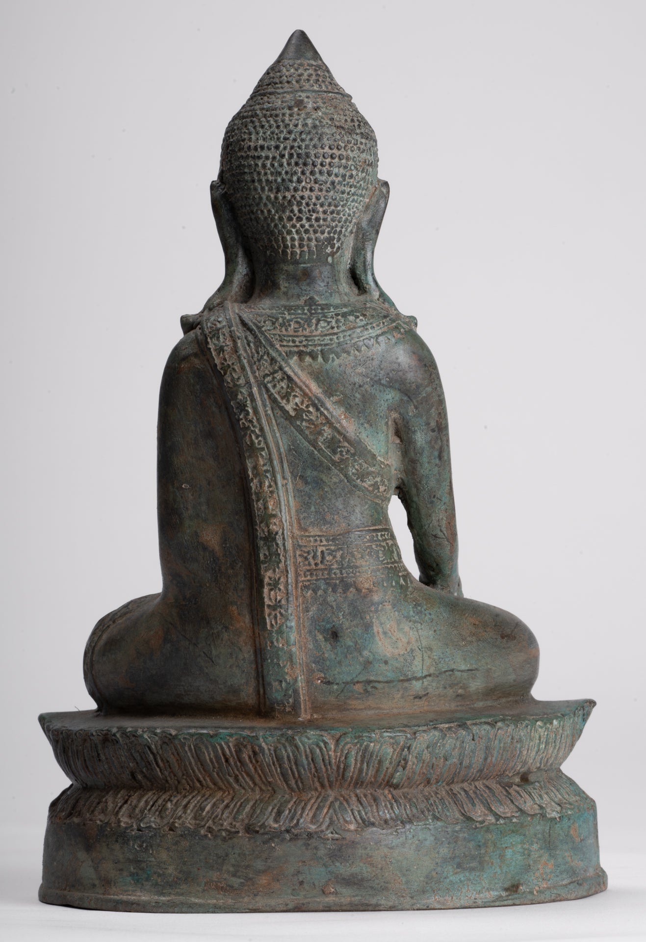 Buddha Statue - Antique Thai Style Chiang Rung Seated Buddha Statue - 23cm/9"