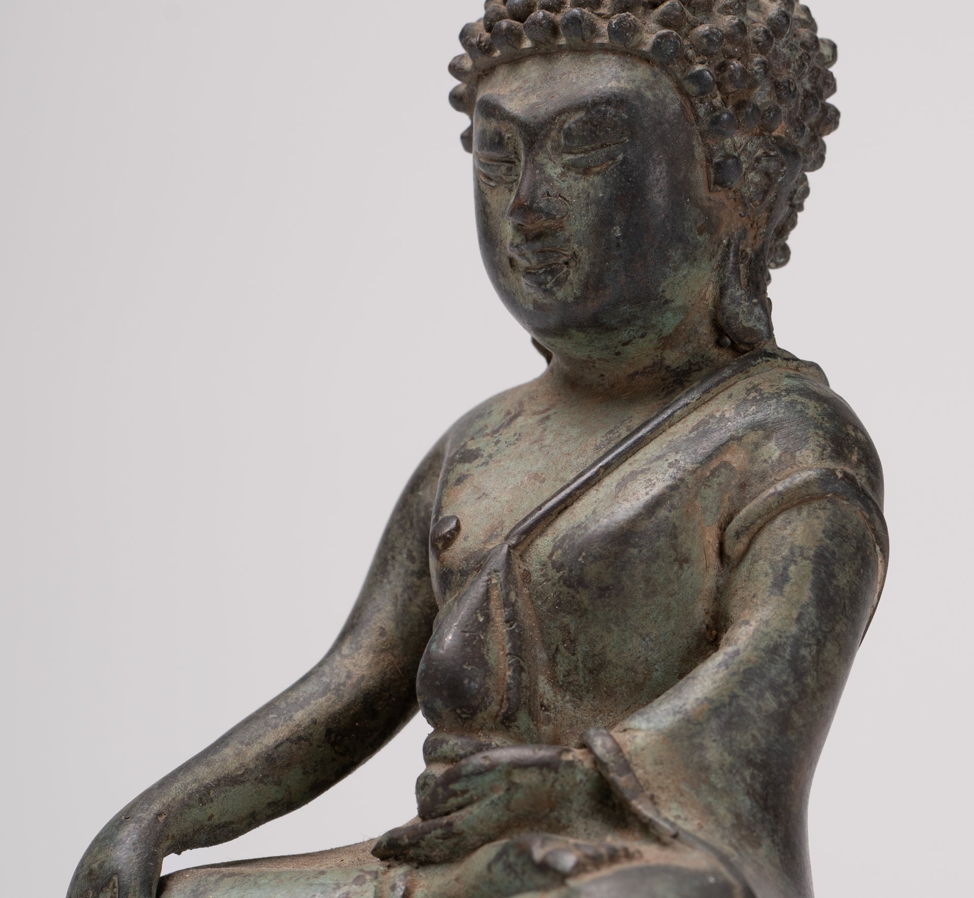 Buddha Statue - Antique Chinese Style Seated Bronze Enlightenment Buddha - 16cm/6"