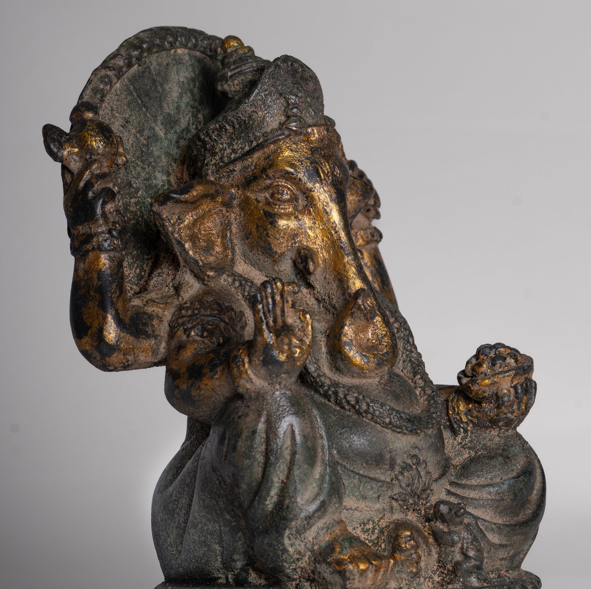 Ganesh - Antique Thai Style Bronze Seated Ganesha - 23cm/9"