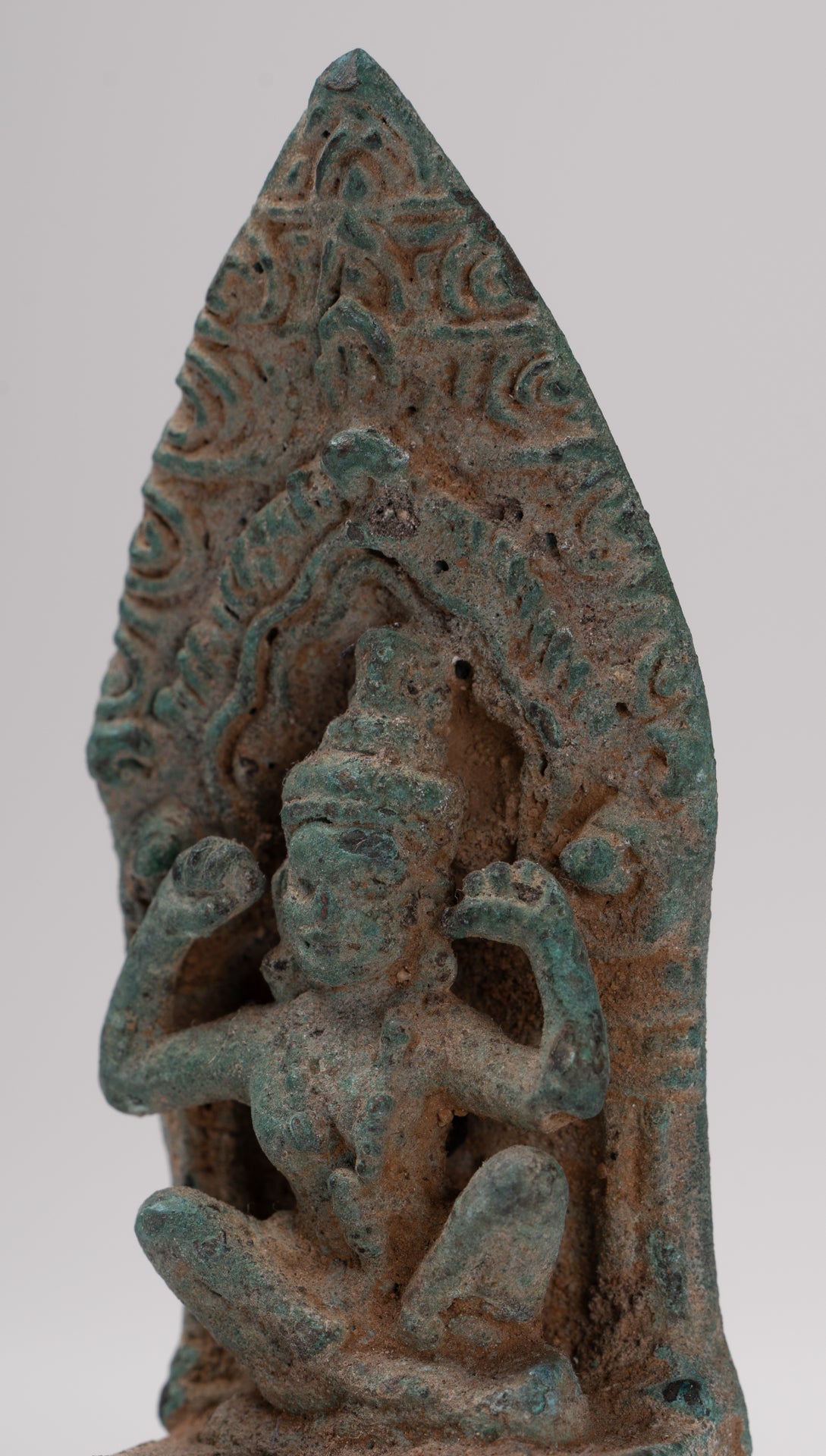 Vishnu Statue - Antique Khmer Style Bronze Seated 'Hear No Evil' Statue - 7.5cm / 3"