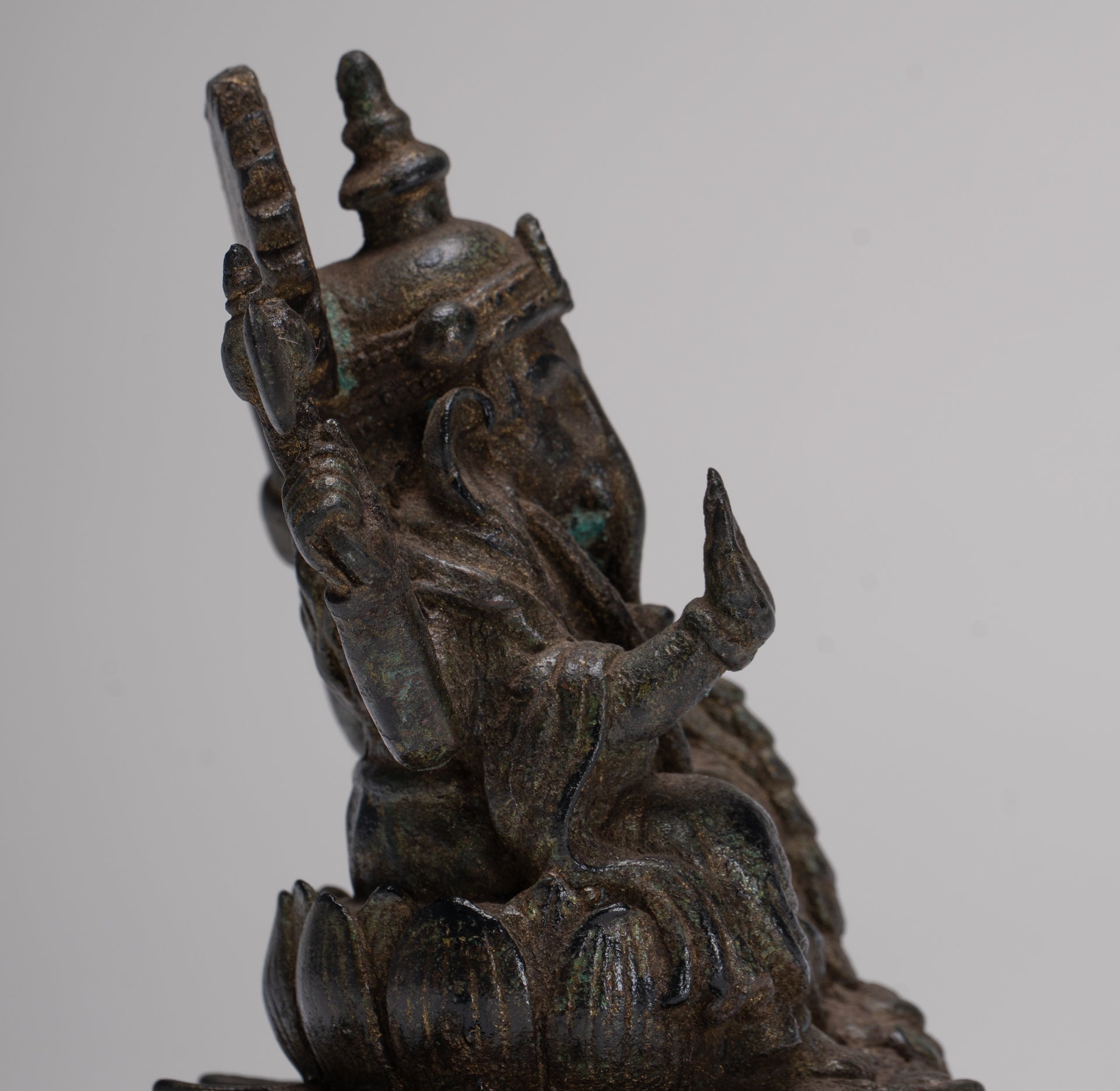 Ganesha Statue - Antique Thai Style Seated Bronze Ganesh Statue - 10cm/4"