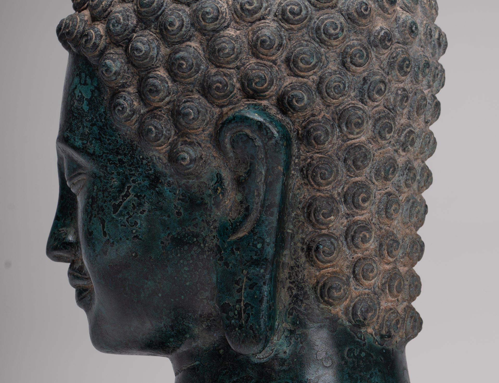 Buddha Statue - Antique Khmer Style Bronze Phnom Da Buddha Head - 30cm/12"