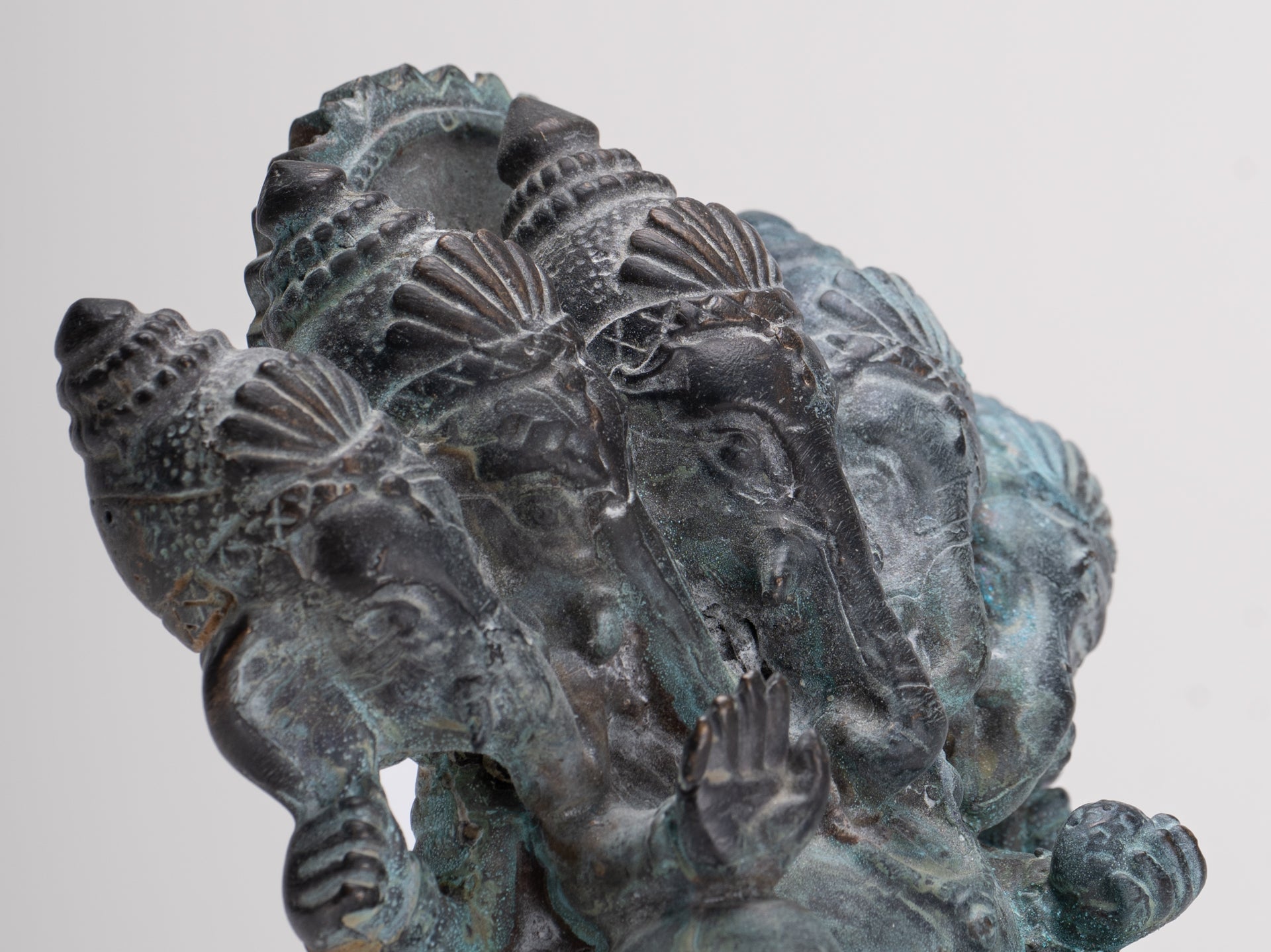 Ganesh - Antique Thai Style Bronze Seated Heramba Ganapati Statue  - 12.5cm/5"