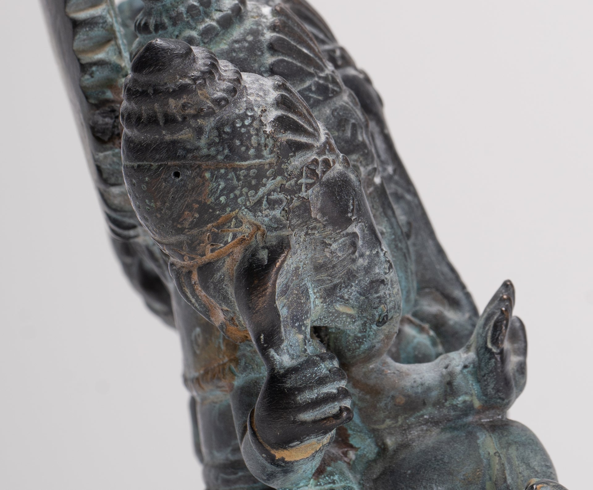 Ganesh - Antique Thai Style Bronze Seated Heramba Ganapati Statue  - 12.5cm/5"