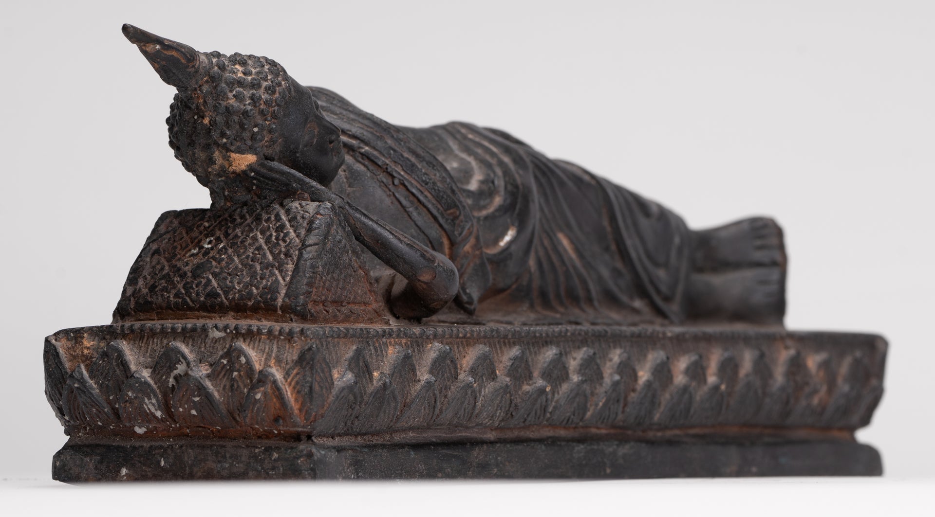 Buddha Statue - Antique Thai Style Bronze Sukhothai Reclining Nirvana Buddha Statue - 28cm/11"
