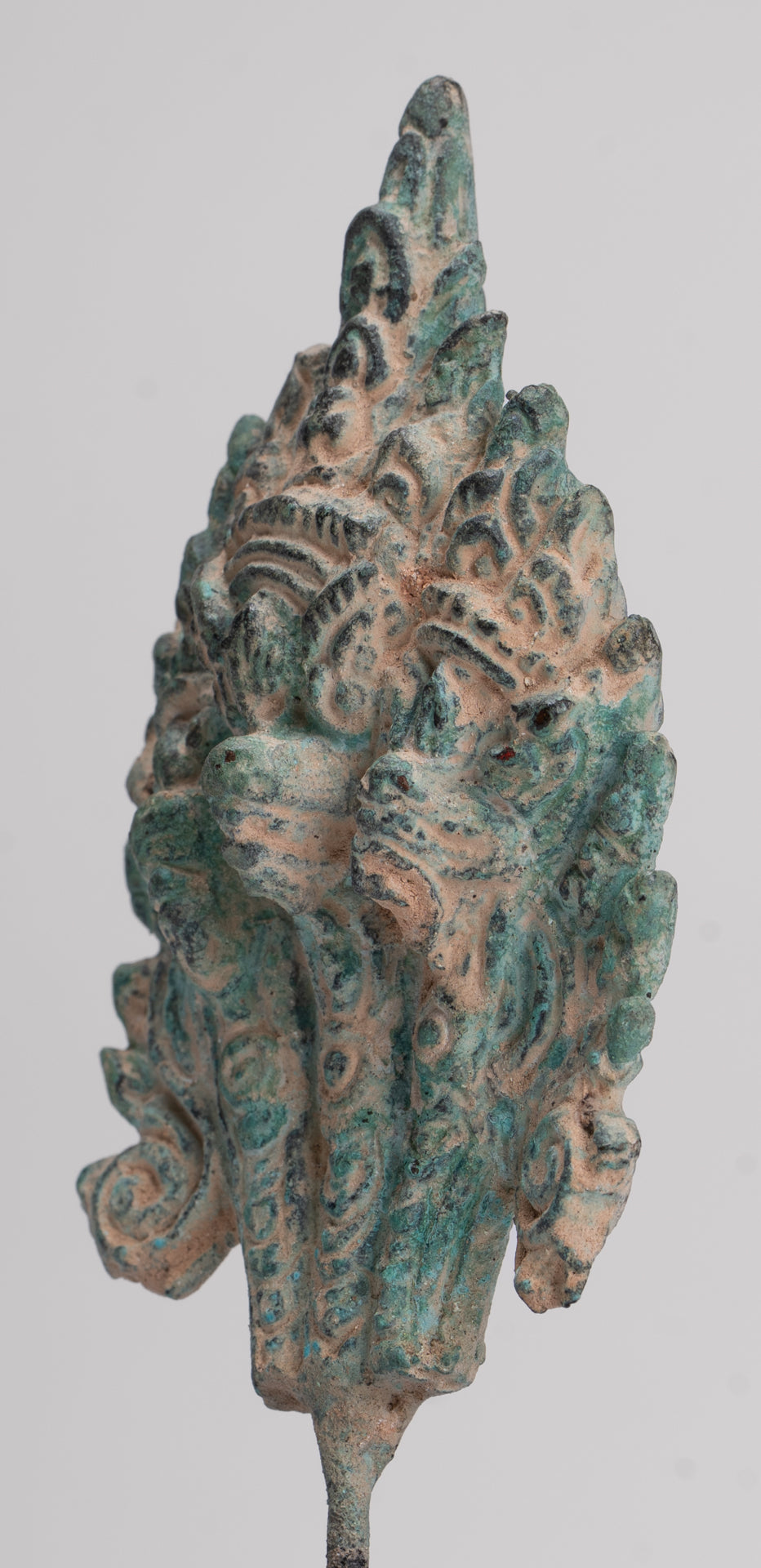 Naga-Statue – antike schützende Naga-, Schlangen- oder Schlangenstatue aus Bronze im Khmer-Stil – 15,5 cm.