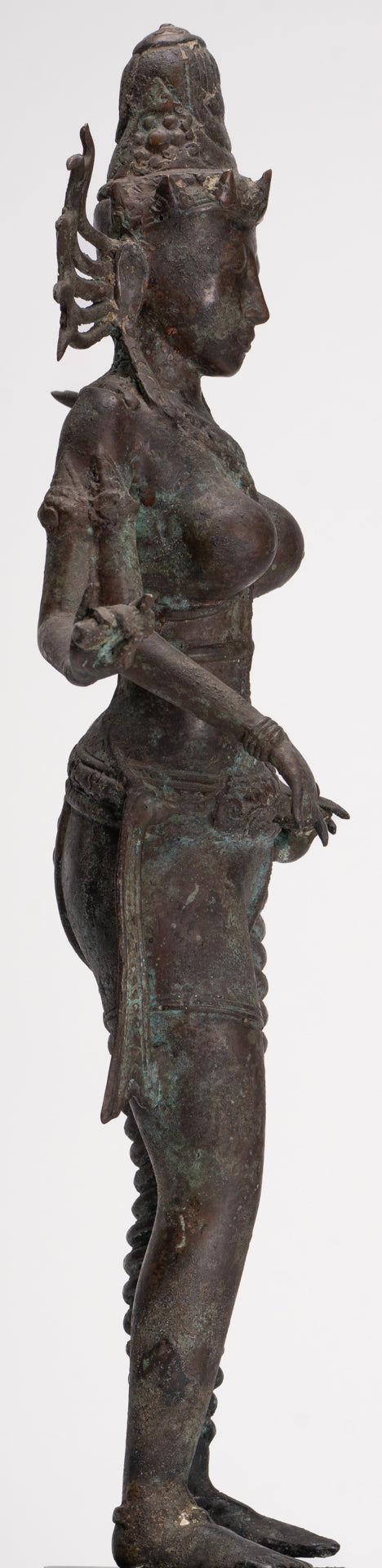 Statua Parvati - Statua Parvati giavanese in bronzo antico in stile indonesiano 58 cm/23"
