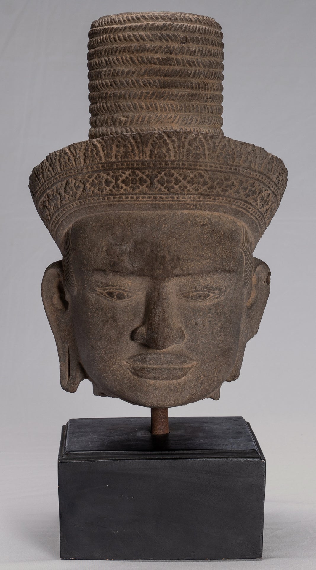 Vishnu Statue - Antique Koh Ker Style Stone Mounted Khmer Vishnu Head - 47cm / 19"