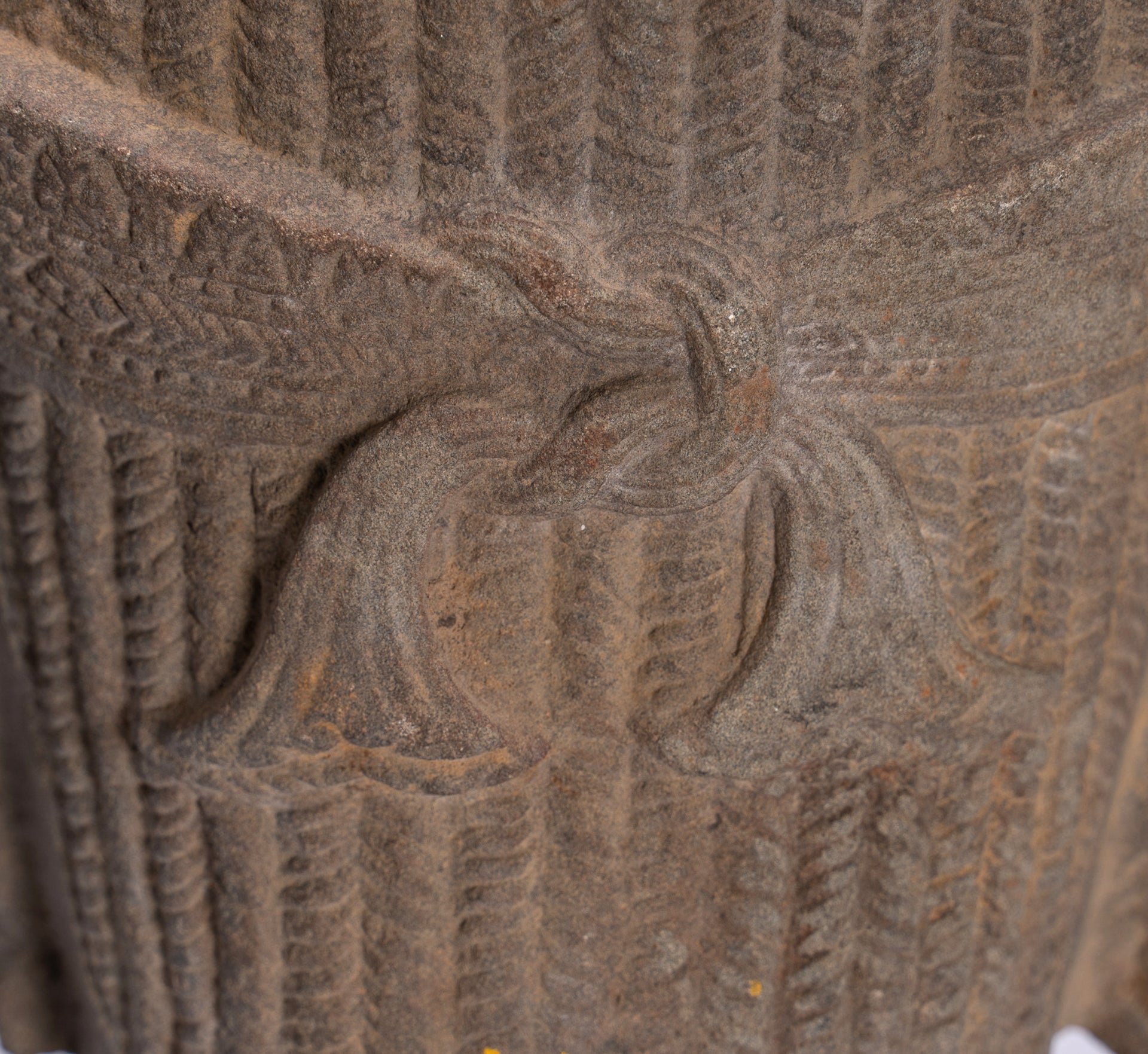 Vishnu Statue - Antique Koh Ker Style Stone Mounted Khmer Vishnu Head - 47cm / 19"