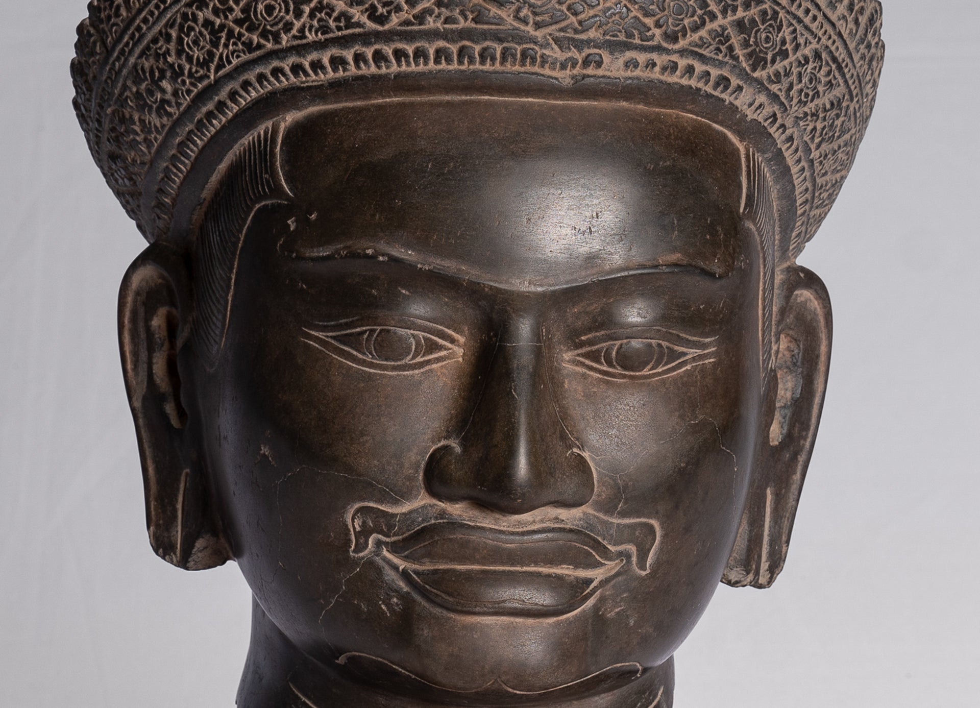 Vishnu Statue - Antique Banteay Srei Style Stone Mounted Khmer Vishnu Head - 44cm / 18"