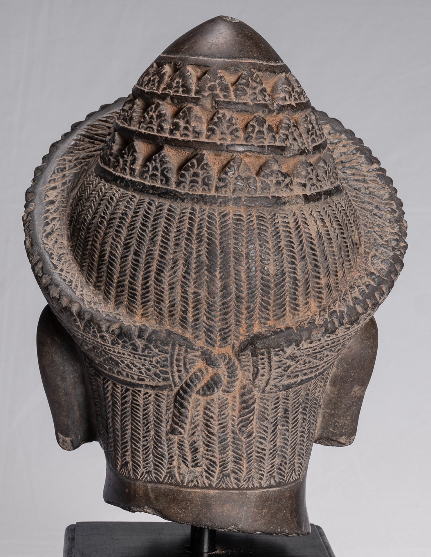 Vishnu Statue - Antique Banteay Srei Style Stone Mounted Khmer Vishnu Head - 44cm / 18"