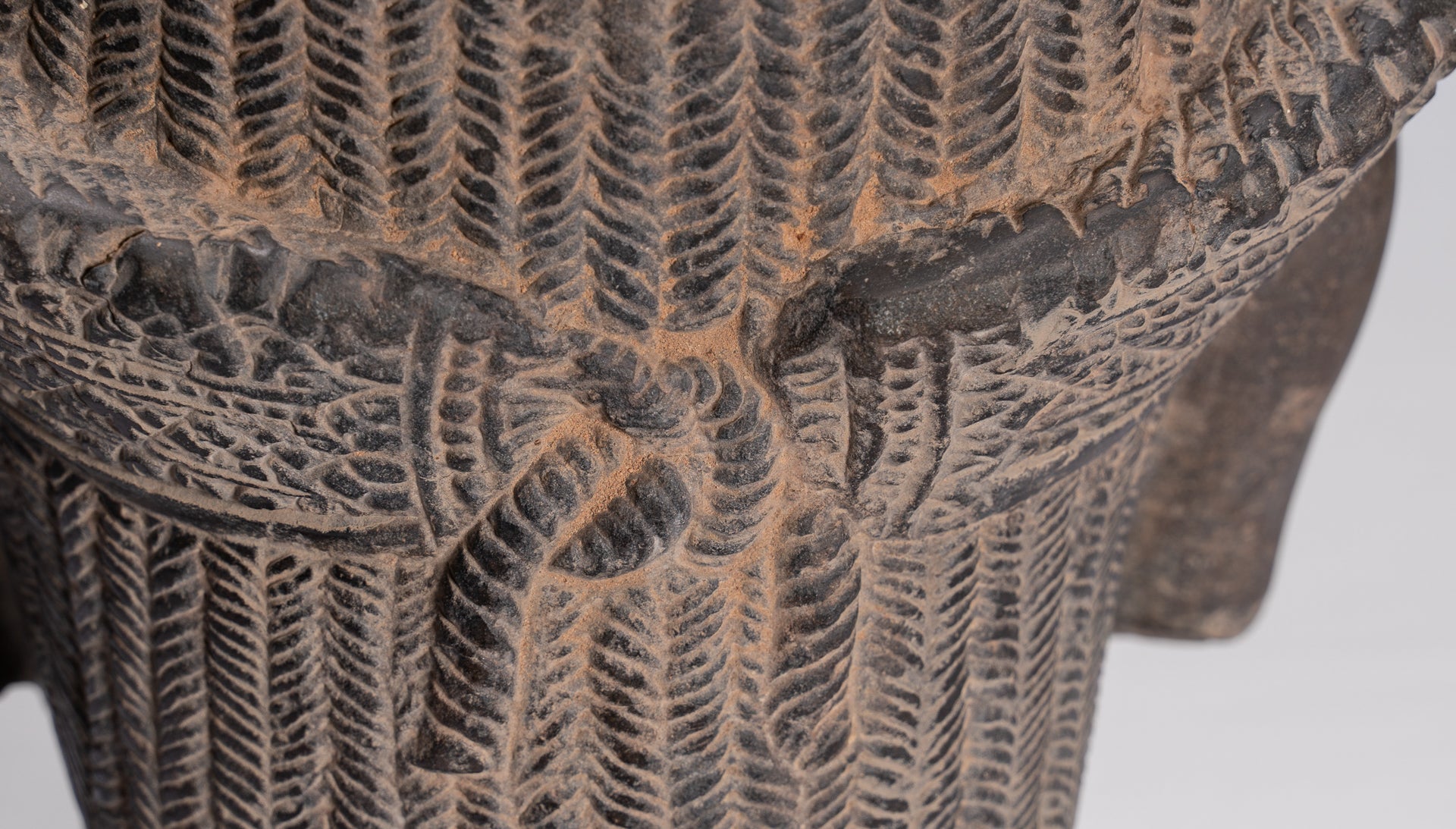 Vishnu Statue - Antique Banteay Srei Style Stone Mounted Khmer Vishnu Head - 44cm / 18"