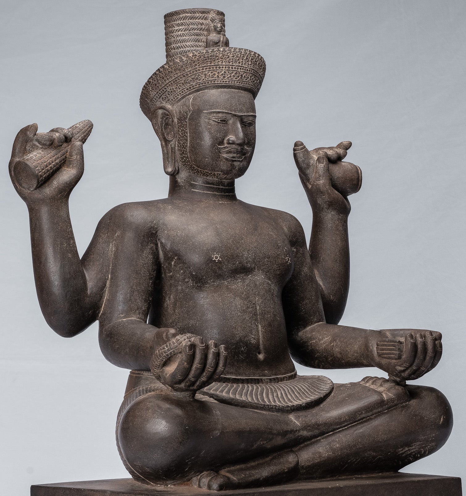 Estatua de Bodhisattva Avalokitesvara de estilo jemer antiguo Khmer - 62 cm/25 "