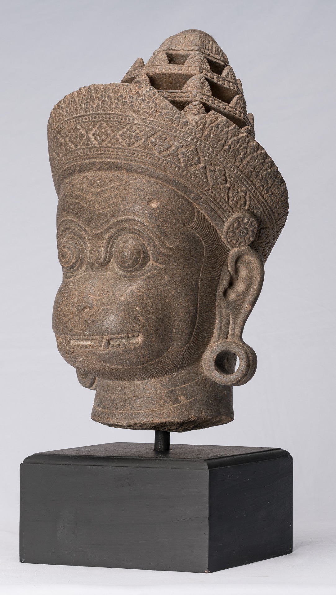 Antique JMER Style Stone Banteay Srei Hindu God Statue Hanuman - 56cm/22 "de alto