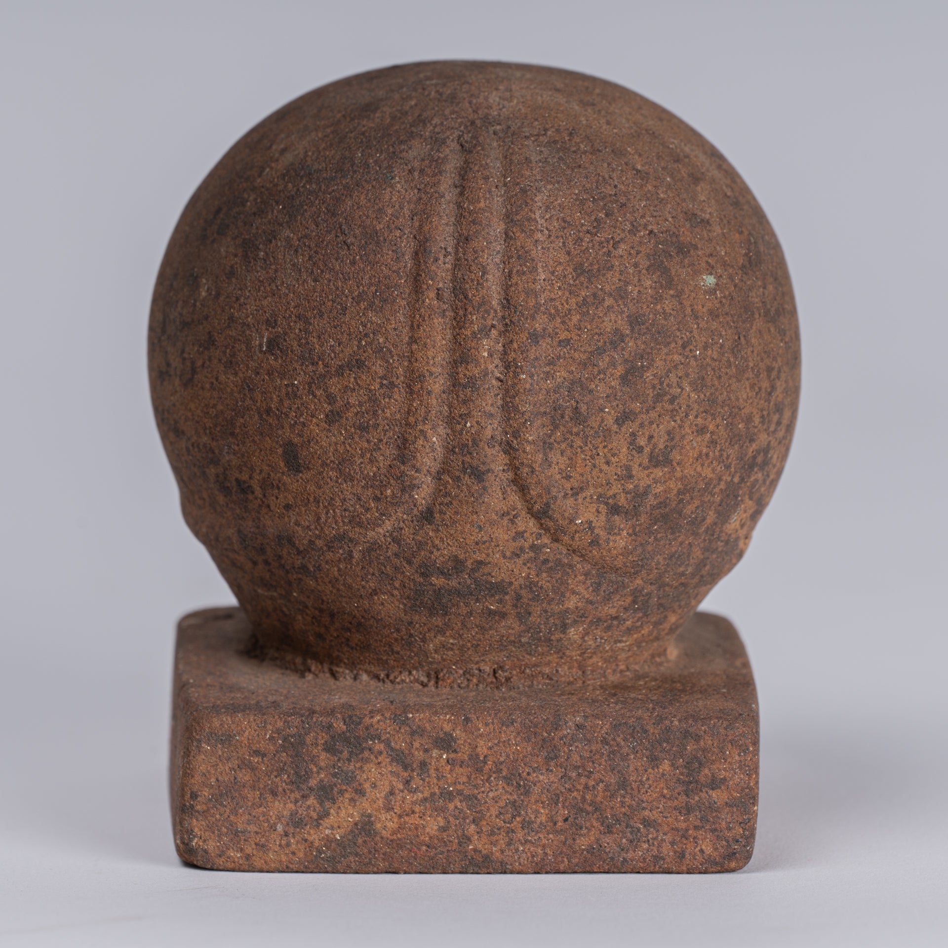 Antiguo JMER Style Stone Lakshmi Mukhalinga Linga / Lingnum - 10 cm / 4 "