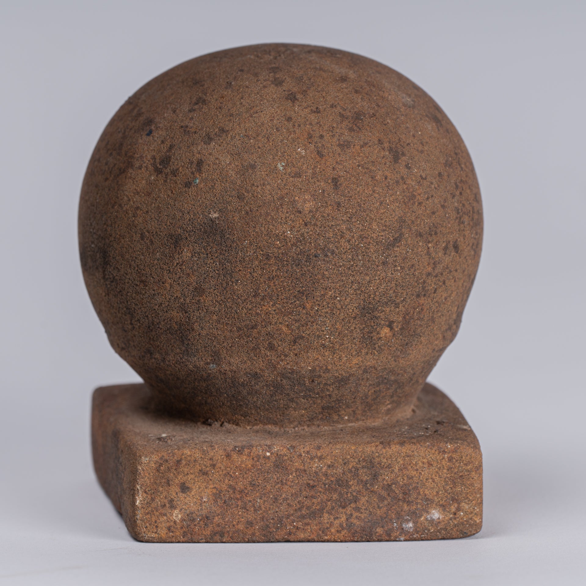 Antiguo JMER Style Stone Lakshmi Mukhalinga Linga / Lingnum - 10 cm / 4 "