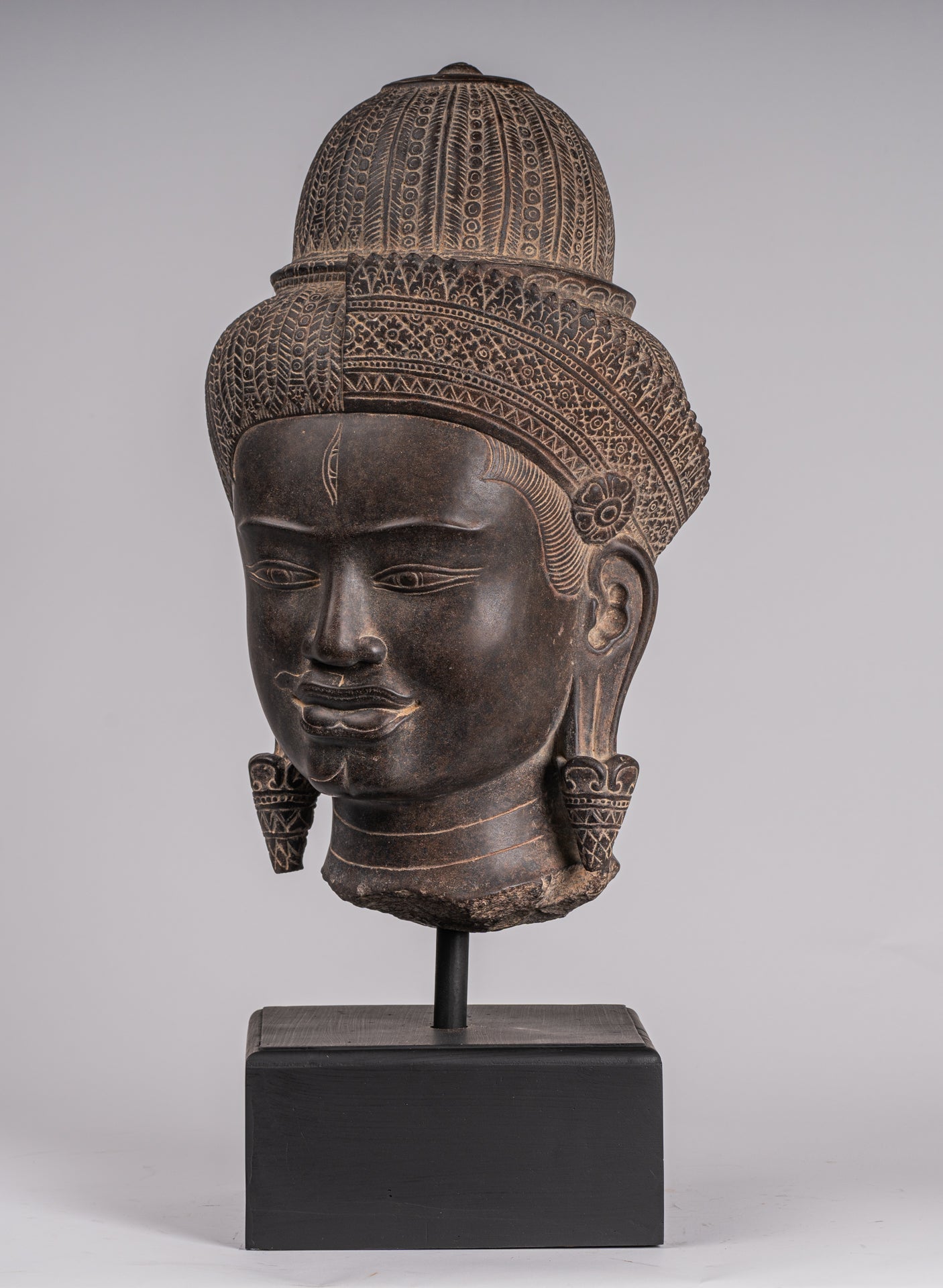 Statue Ardhanarishvara - Antique Baphuon Style Khmer Sandstone in piedi Shiva Parvati Statue - 57cm/23 "