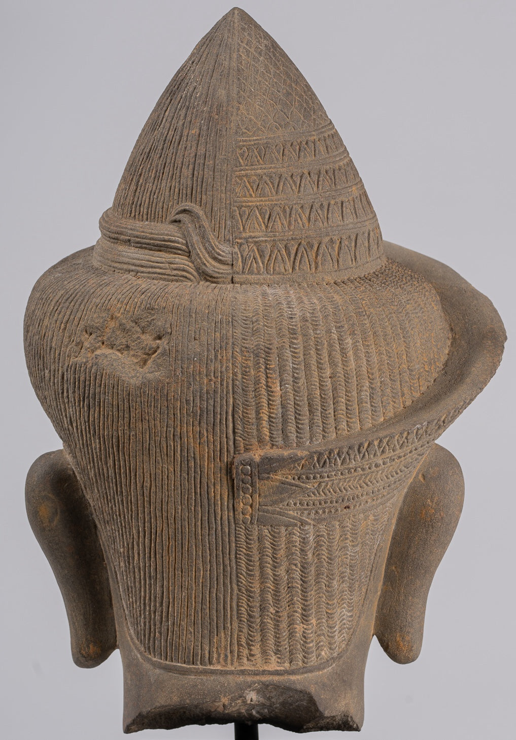 Vishnu Statue - Antique Baphuon Style Stone Mounted Khmer Vishnu Head - 43cm / 17"