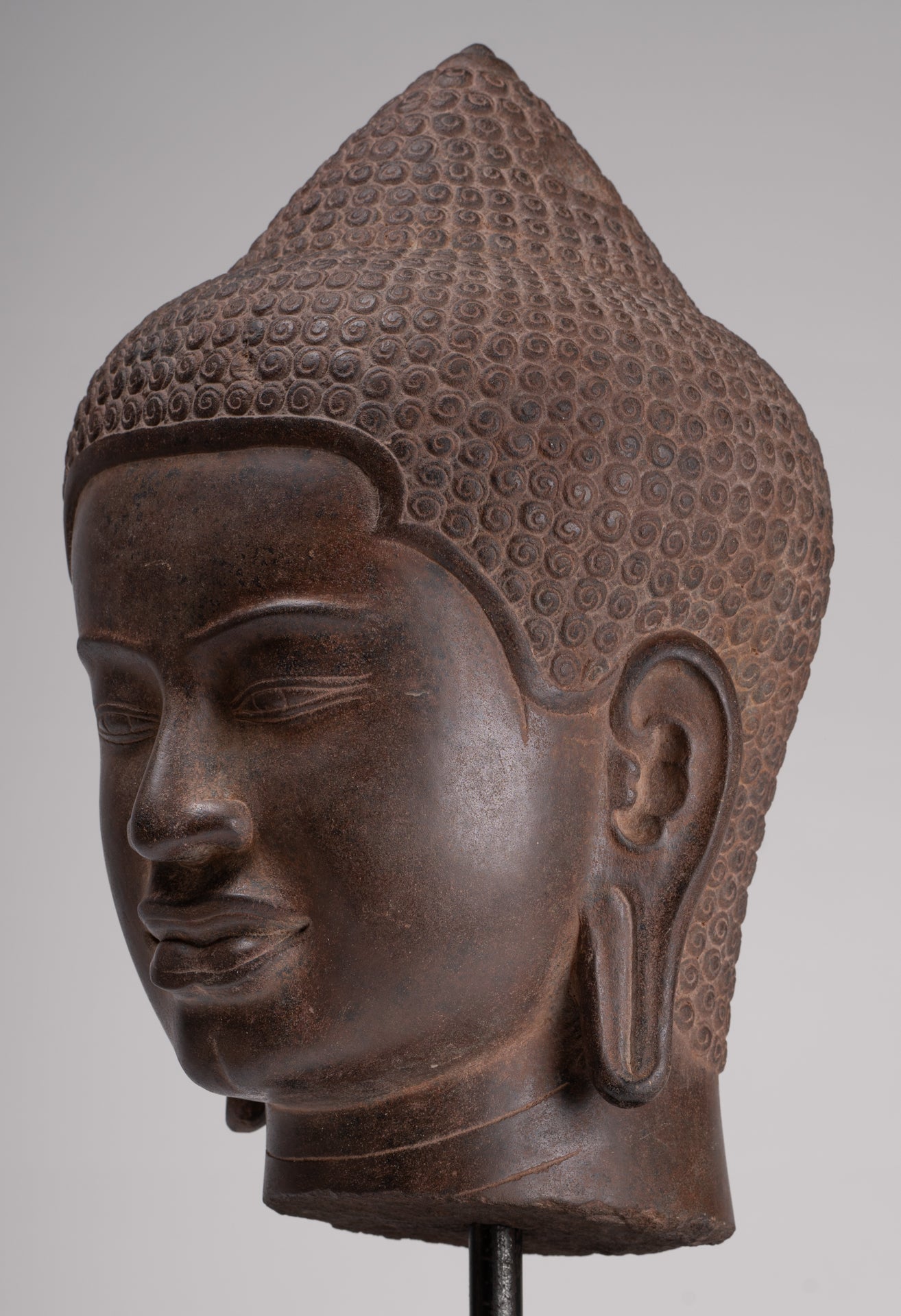Buddha Statue - Antique Pre-Angkor Style Mounted Stone Khmer Buddha Head - 55cm/22" Tall