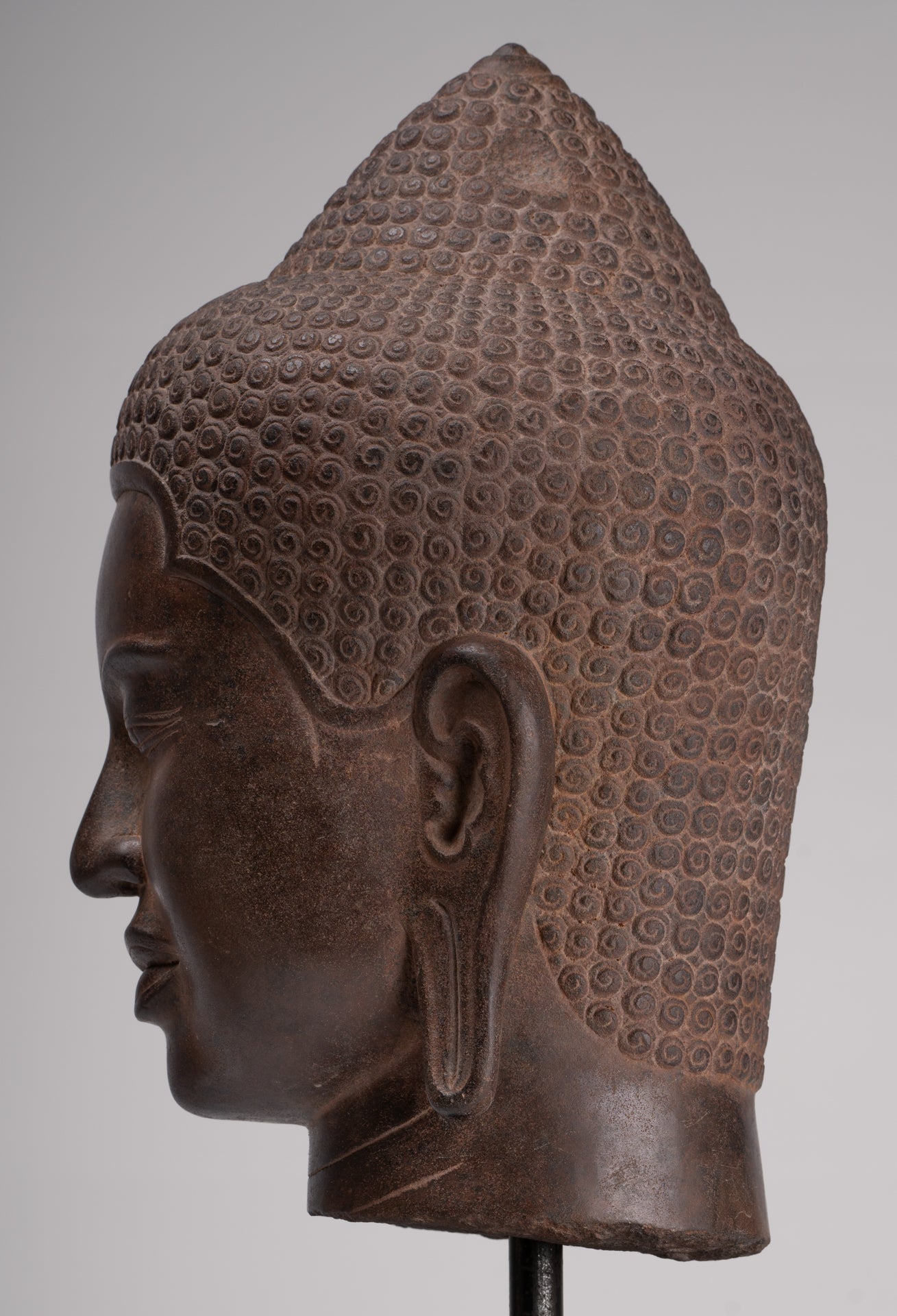 Buddha Statue - Antique Pre-Angkor Style Mounted Stone Khmer Buddha Head - 55cm/22" Tall