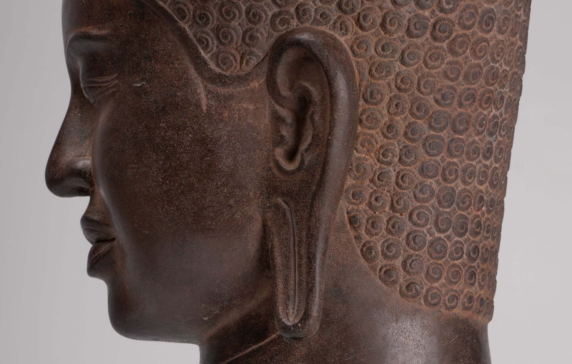 Buddha Statue - Antique Pre-Angkor Style Mounted Stone Khmer Buddha Head - 55cm/22" Tall