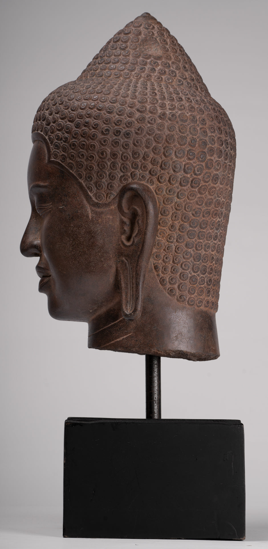 Buddha Statue - Antique Pre-Angkor Style Mounted Stone Khmer Buddha Head - 55cm/22" Tall