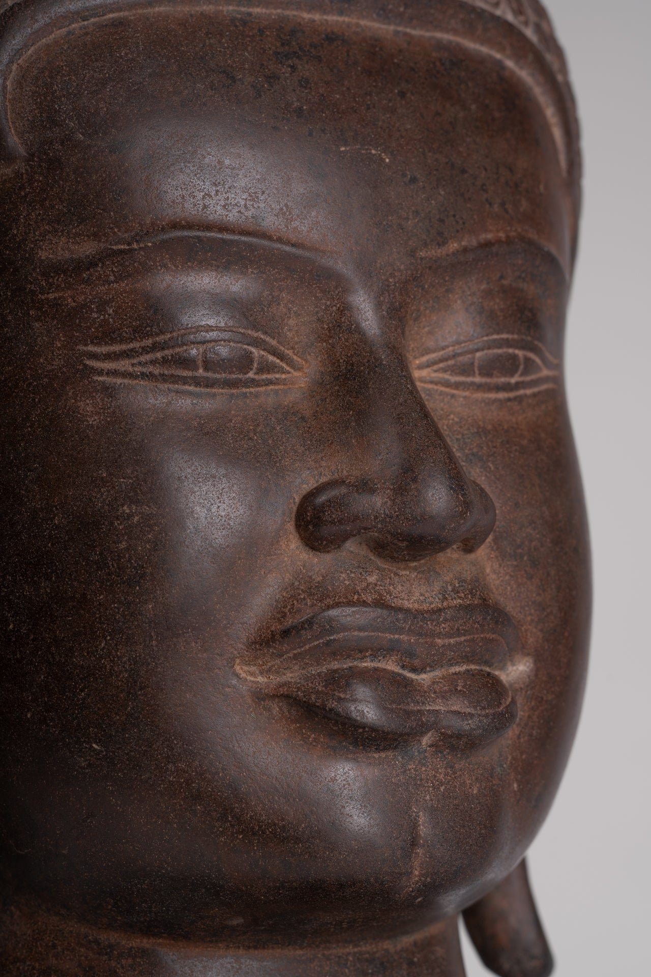 Buddha Statue - Antique Pre-Angkor Style Mounted Stone Khmer Buddha Head - 55cm/22" Tall