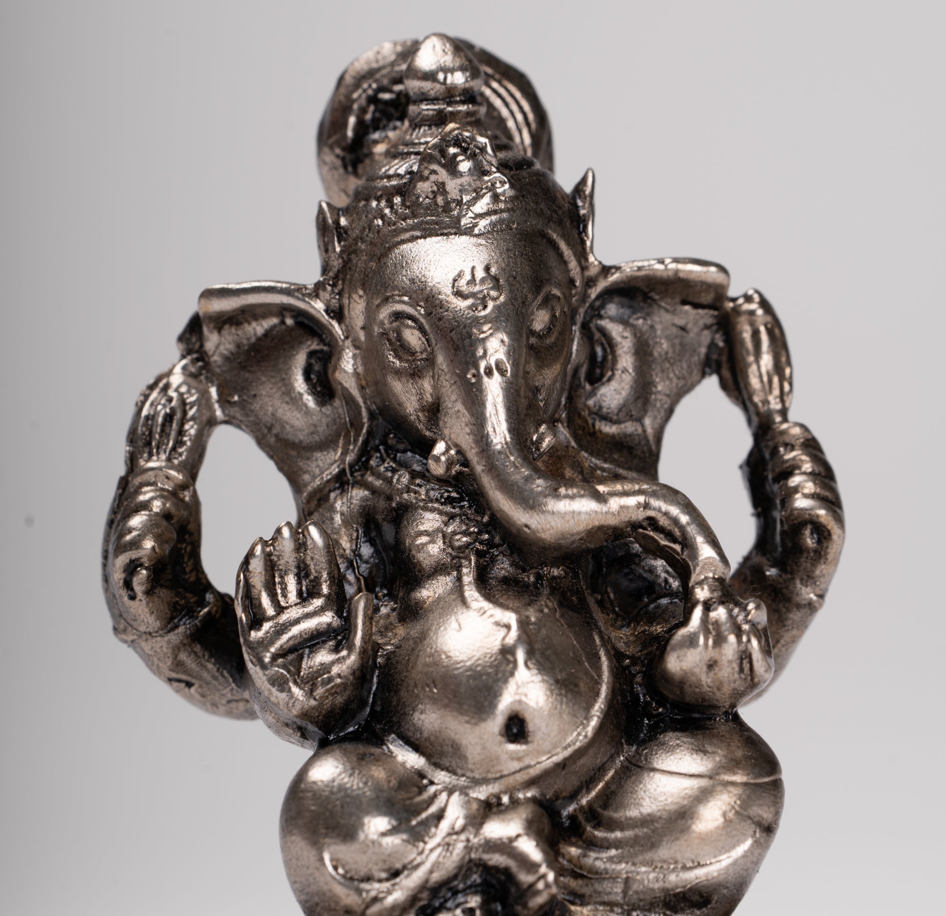 Ganesha Statue - Antique Thai Style Bronze Seated Silver Ganesha Statue - 8.5cm/3"