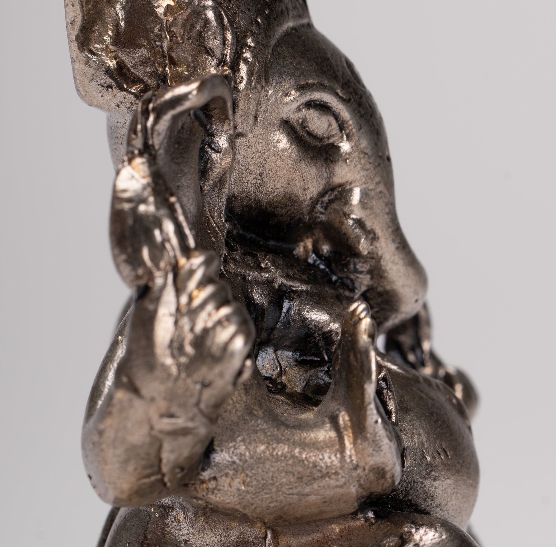 Ganesha Statue - Antique Thai Style Bronze Seated Silver Ganesha Statue - 8.5cm/3"