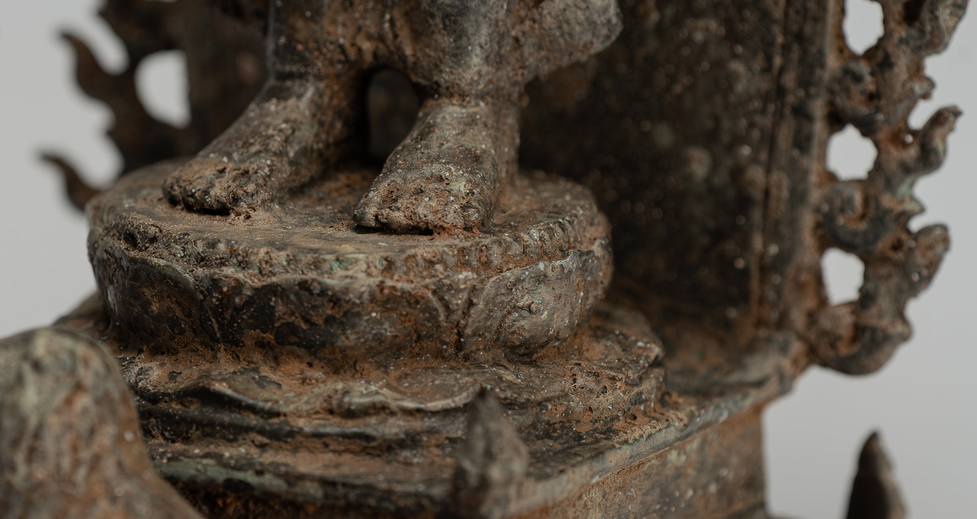 Statue de Brahma – Statue de Brahma debout en bronze de style indonésien antique Majapahit – 32 cm/13"