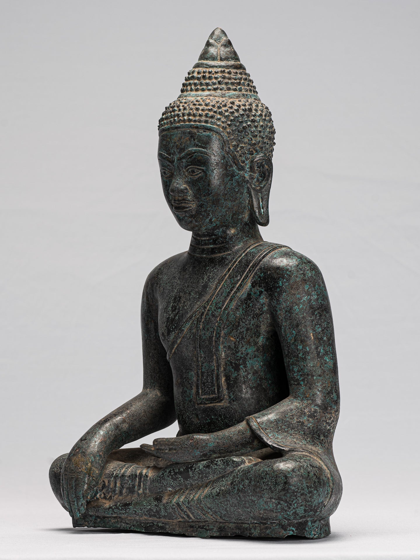 Estatua de Buda - Ilustración de bronce de estilo jemer antiguo Angkor Wat Buddha Statue - 40 cm/16 "