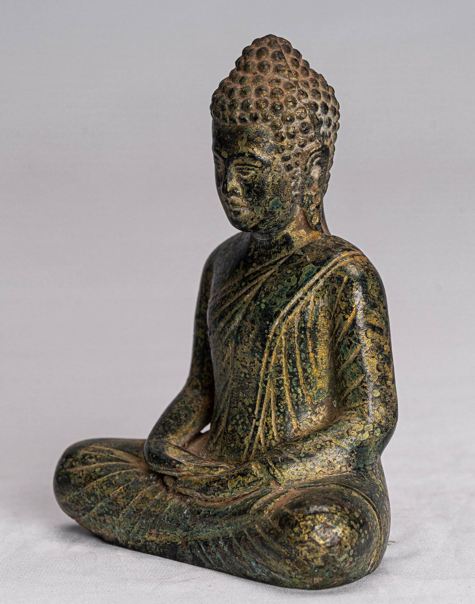 Estatua de Buda - Meditación de bronce de estilo jemer antiguo Angkor Buda Estatua -13.5cm/5 "
