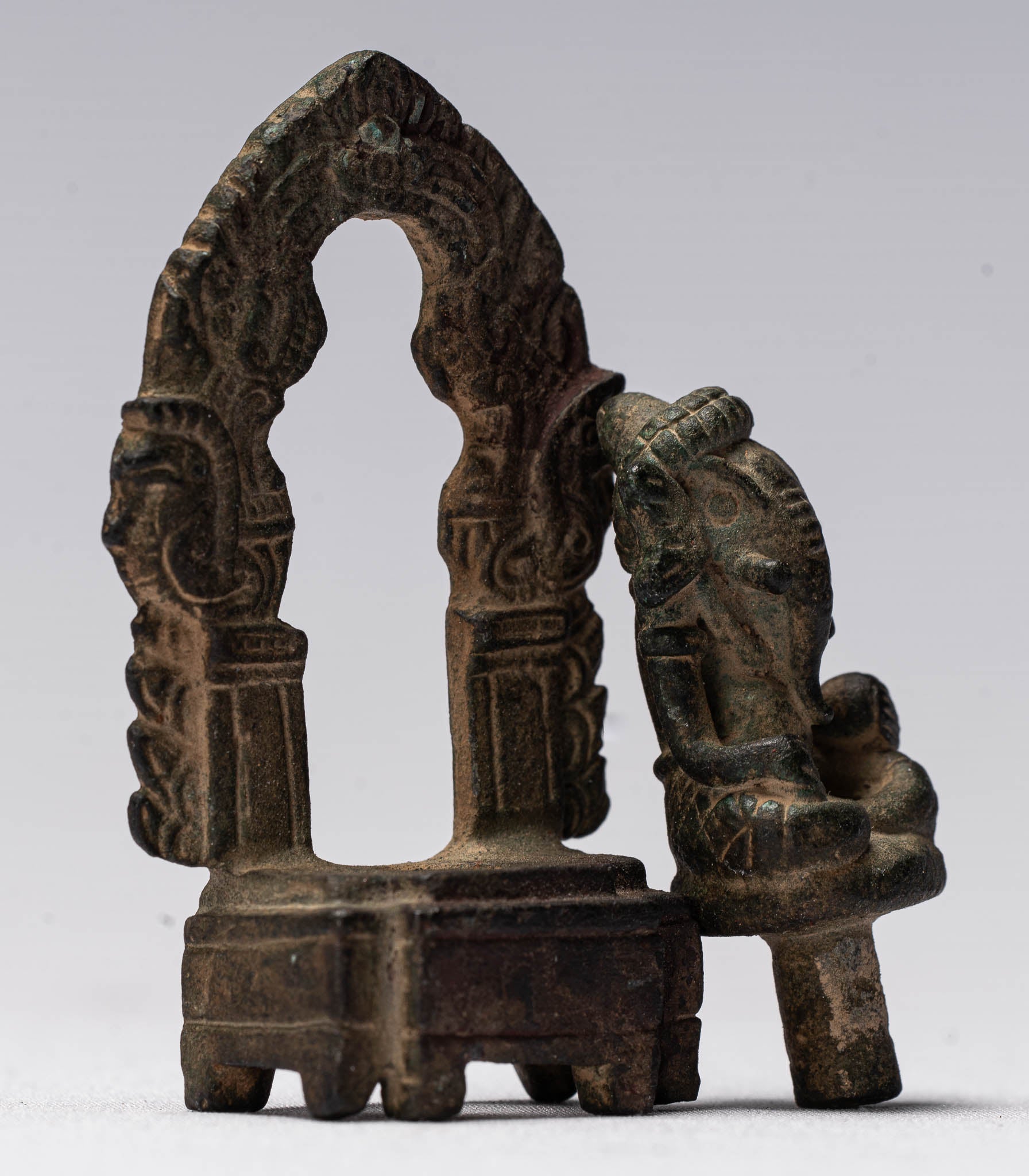 Estatua de Ganesha - Estatua de Ganesha de bronce entronizado de estilo antiguo de bronce - 6.5cm/3 "