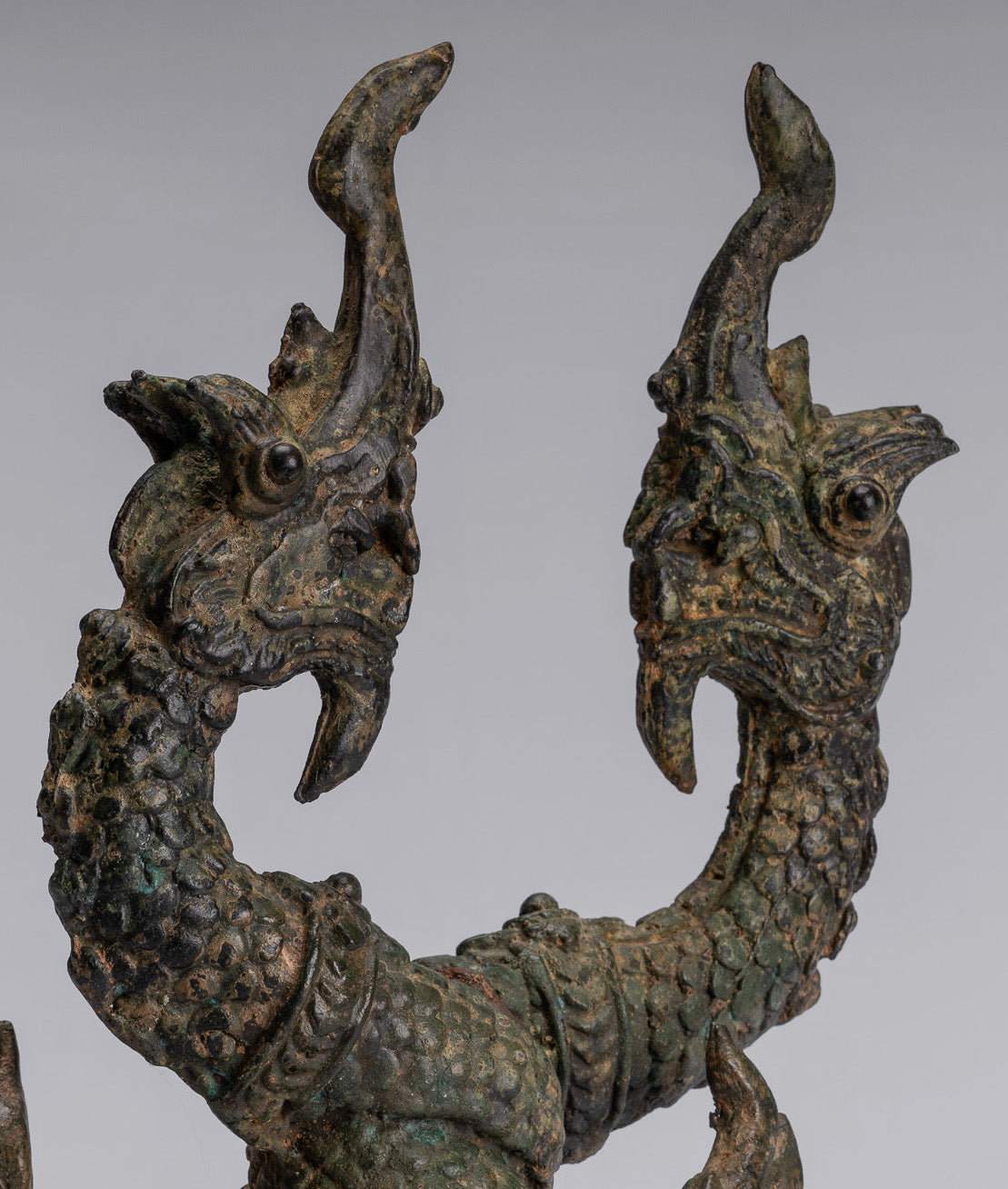 Bronzo di bronzo tailandese antico a due teste protettiva Naga, serpente o statua a serpente - 30 cm/12 "