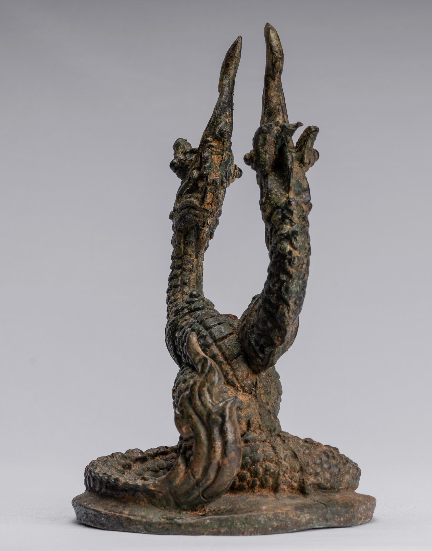 Bronzo di bronzo tailandese antico a due teste protettiva Naga, serpente o statua a serpente - 30 cm/12 "