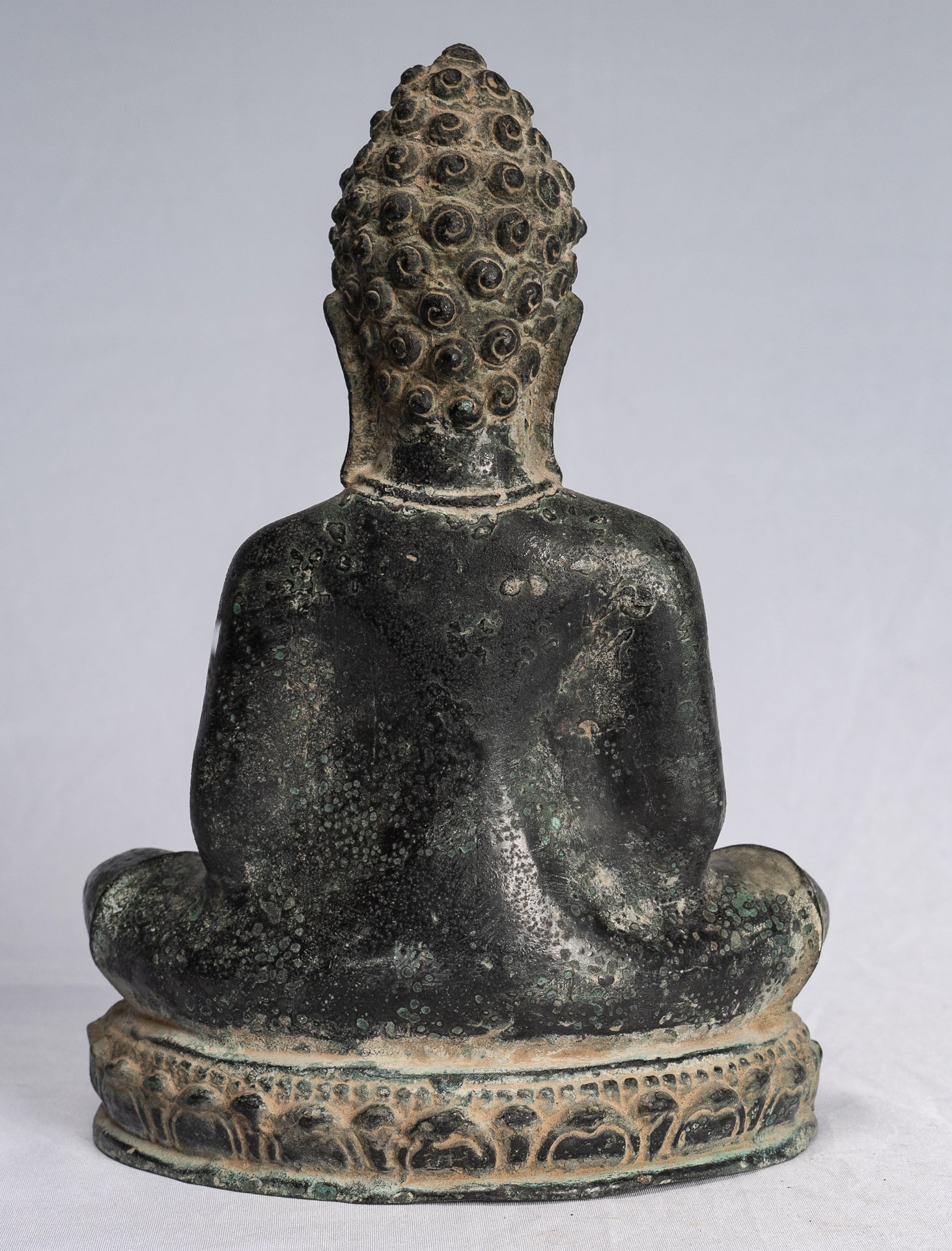 Estatua de Buda - Estatua de Buda de Meditación de Bronce Sentado de Estilo Antiguo Khmer - 20 cm/8 "