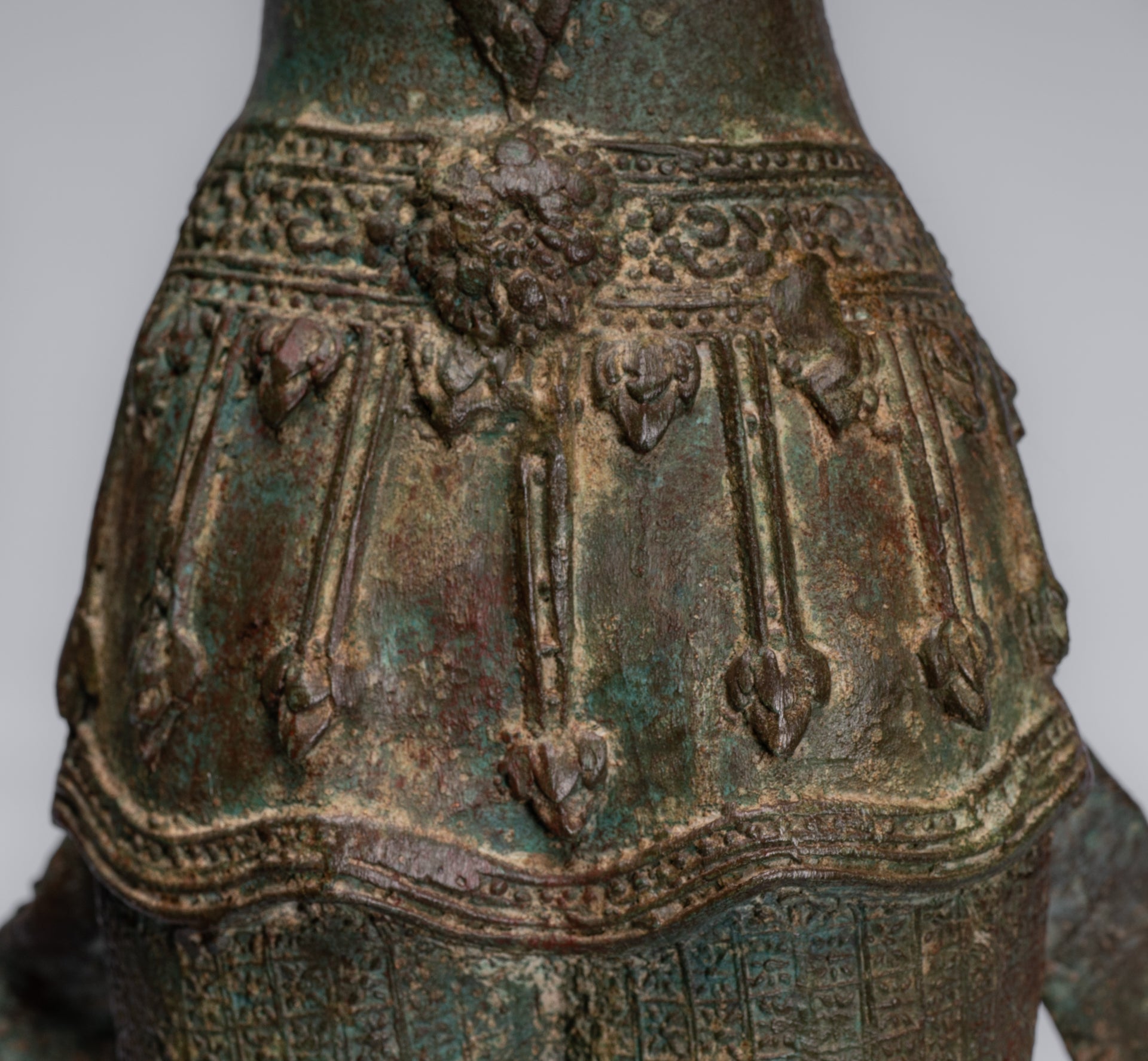 Trimurti Statue - Antique Thai Style Trimurti Shiva Brahma Vishnu Statue - 84cm/34"