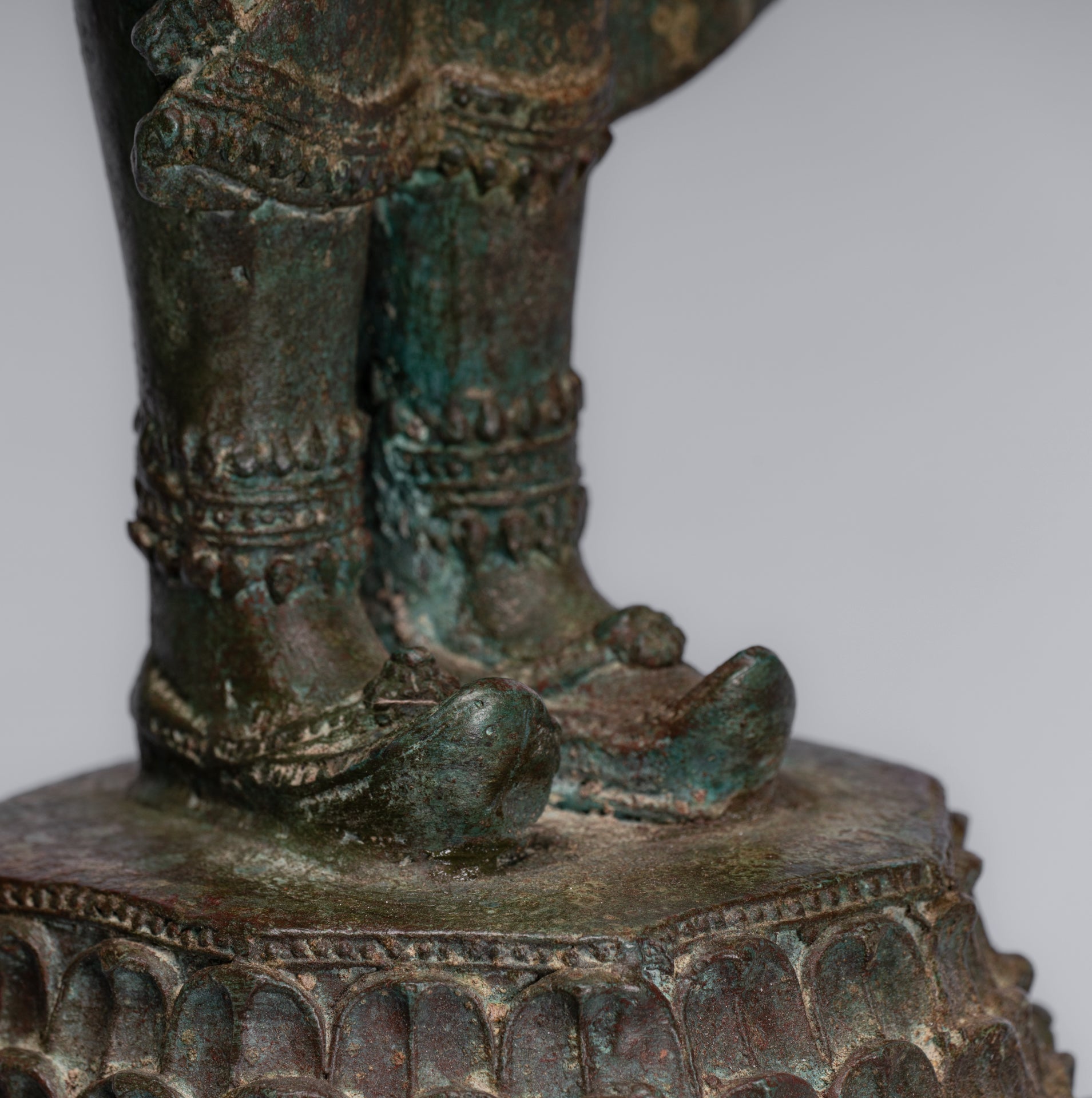 Trimurti Statue - Antique Thai Style Trimurti Shiva Brahma Vishnu Statue - 84cm/34"