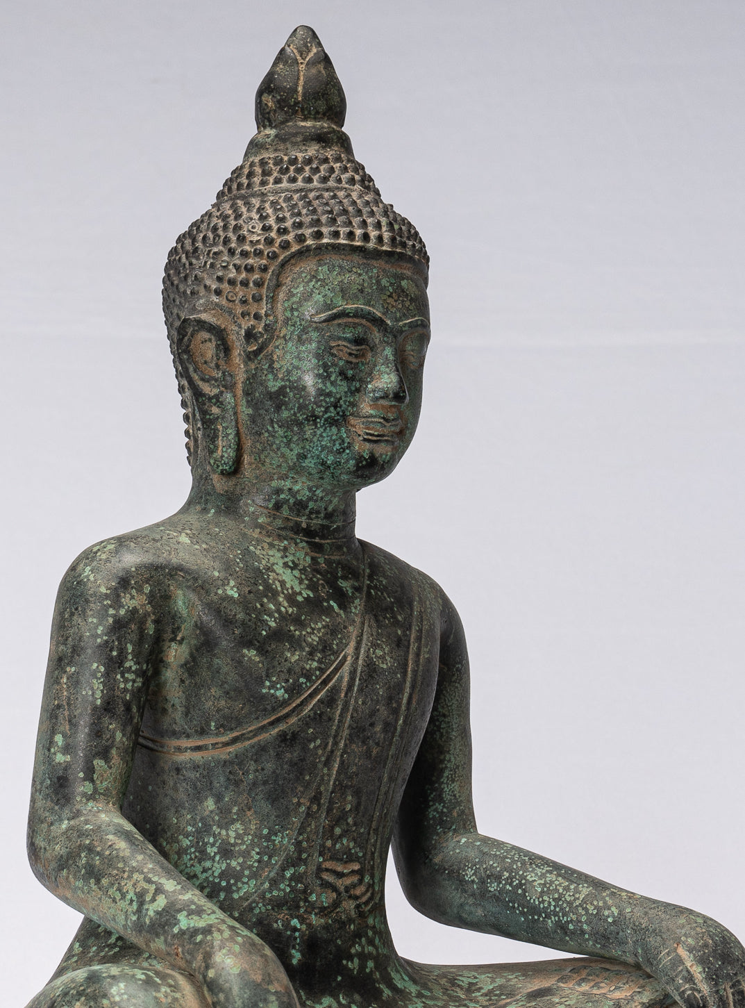 Statue de Bouddha – Statue de Bouddha antique en bronze de style khmer à double illumination – 39 cm