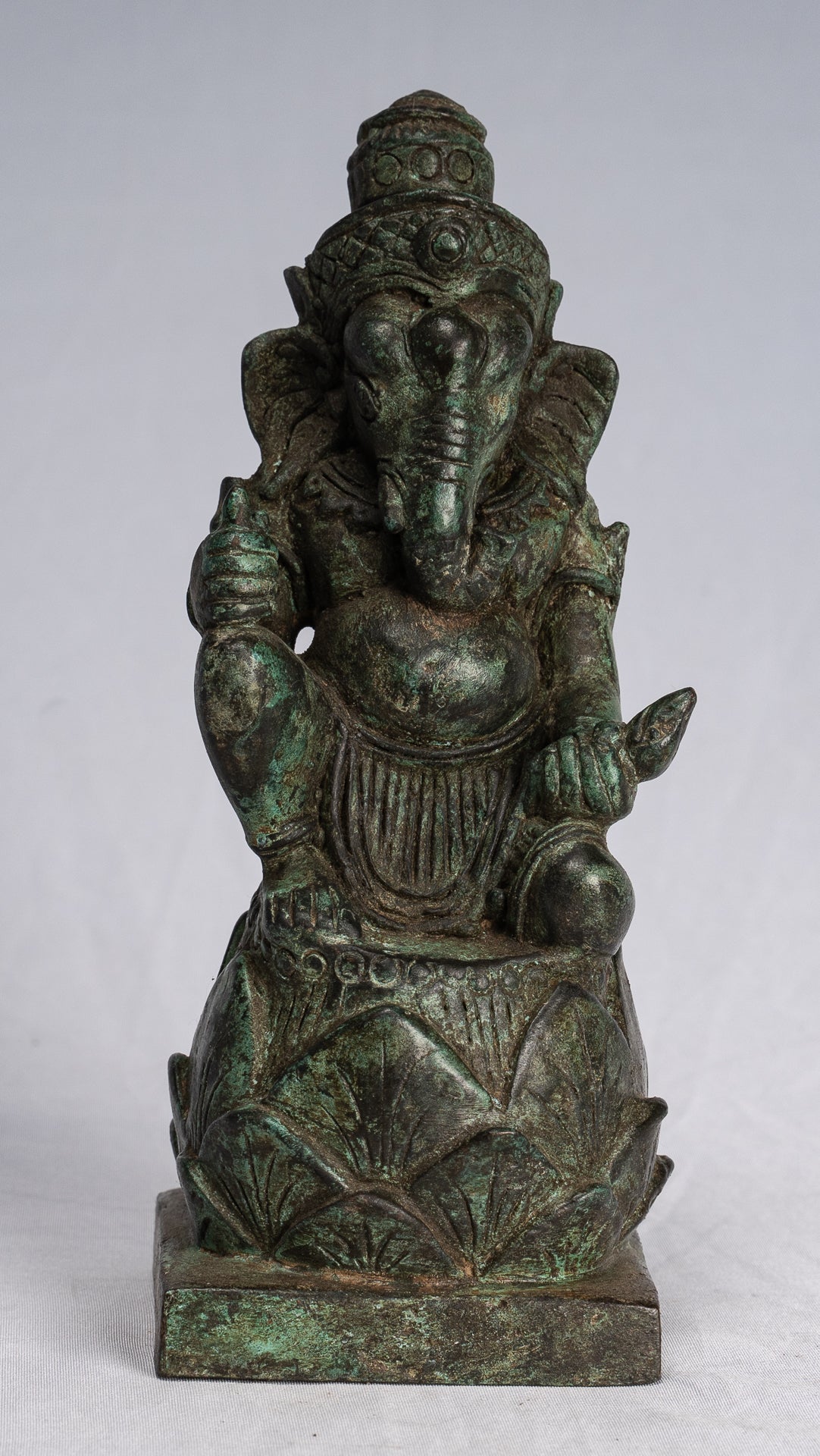 Ganesha Statue - Antique Khmer Style Kneeling Bronze Bayon Ganesh Statue - 17cm/7"