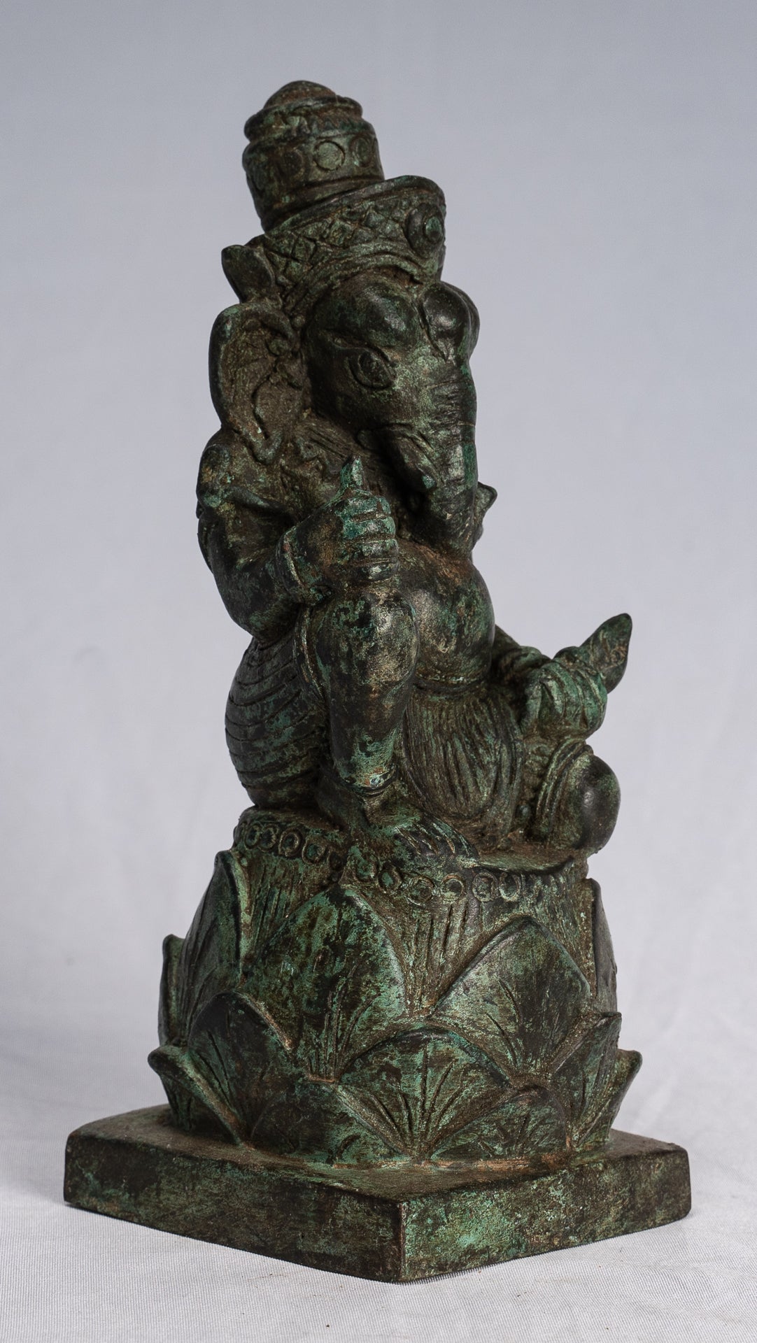 Ganesha Statue - Antique Khmer Style Kneeling Bronze Bayon Ganesh Statue - 17cm/7"
