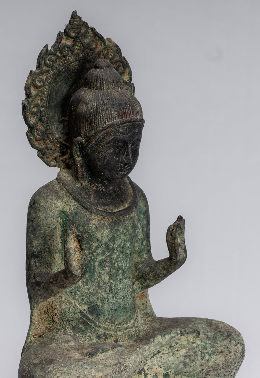 Buddha-Statue – Antike sitzende Bronze-Schutz-Buddha-Statue im japanischen Stil – 34 cm/14 Zoll