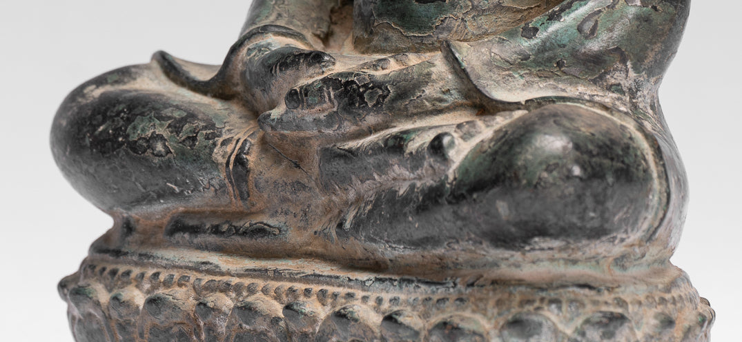 Buddha Statue - Antique Khmer Style Seated Bronze Phnom Da Meditation Buddha Statue - 20cm/8"