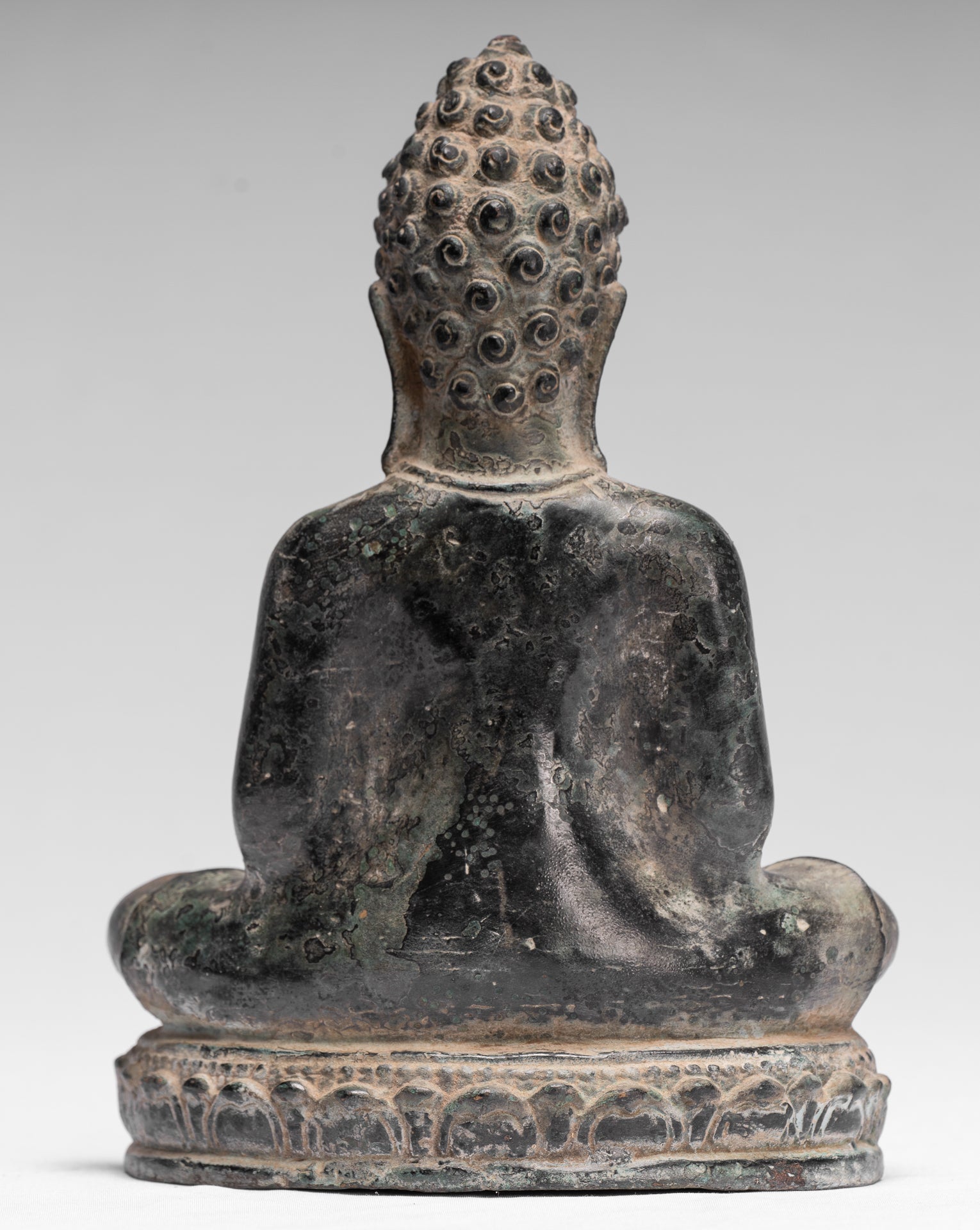 Buddha Statue - Antique Khmer Style Seated Bronze Phnom Da Meditation Buddha Statue - 20cm/8"