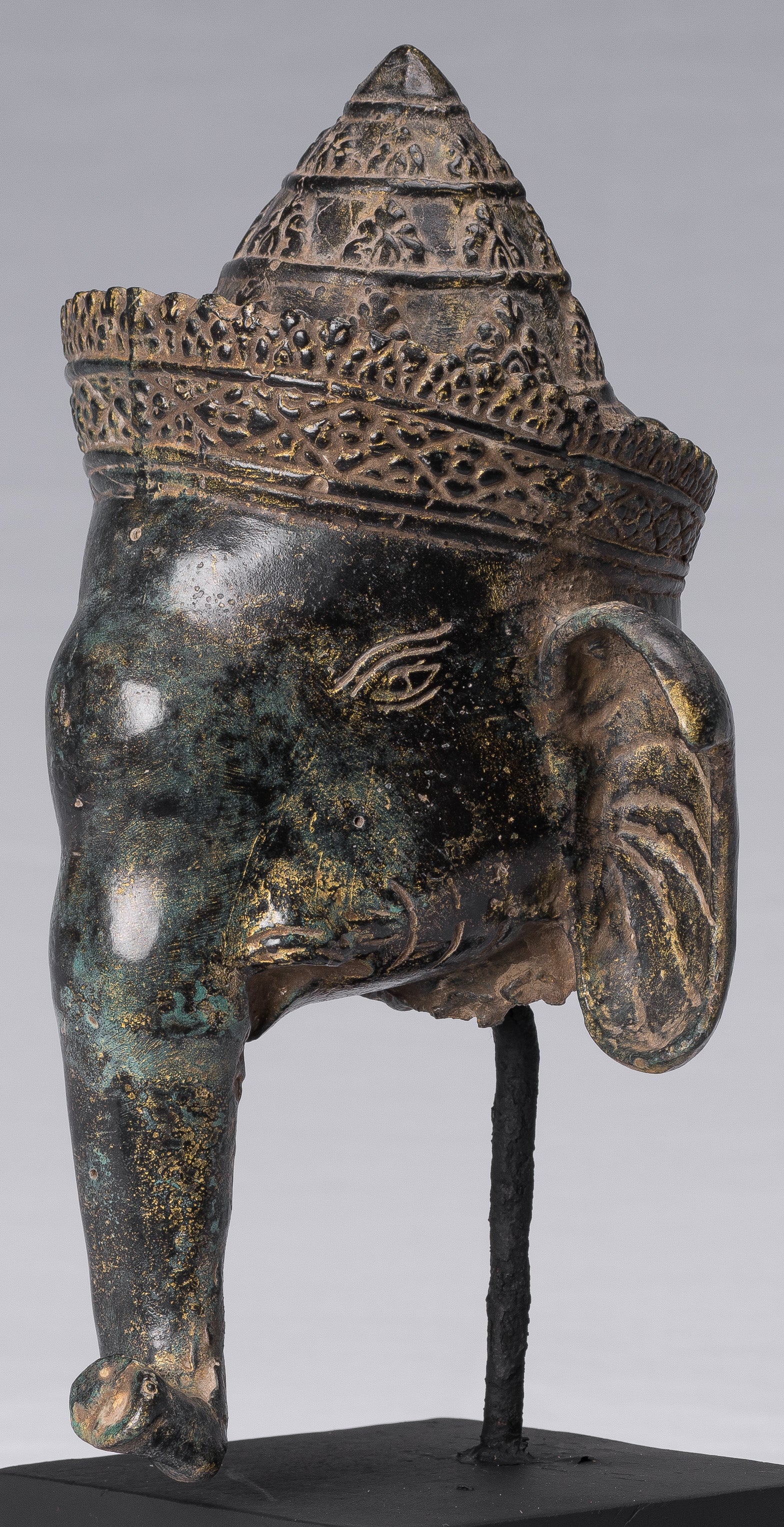 Éléphant – Statue d'éléphant de style Bayon en bronze monté de style khmer antique – 29 cm de haut