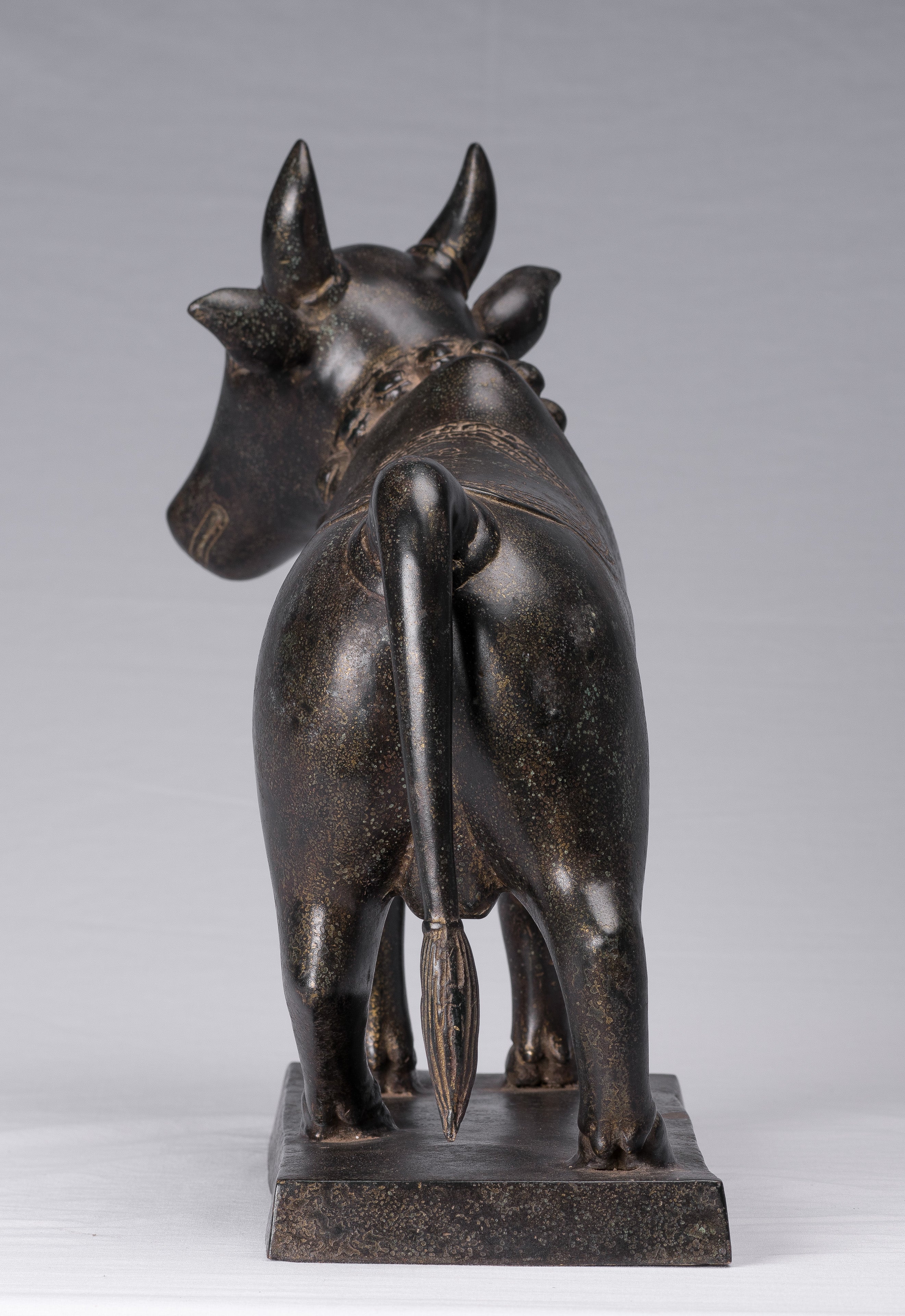 Estatua de bronce nandi de estilo jemer antiguo - Monte de Shiva - 36 cm/14 "