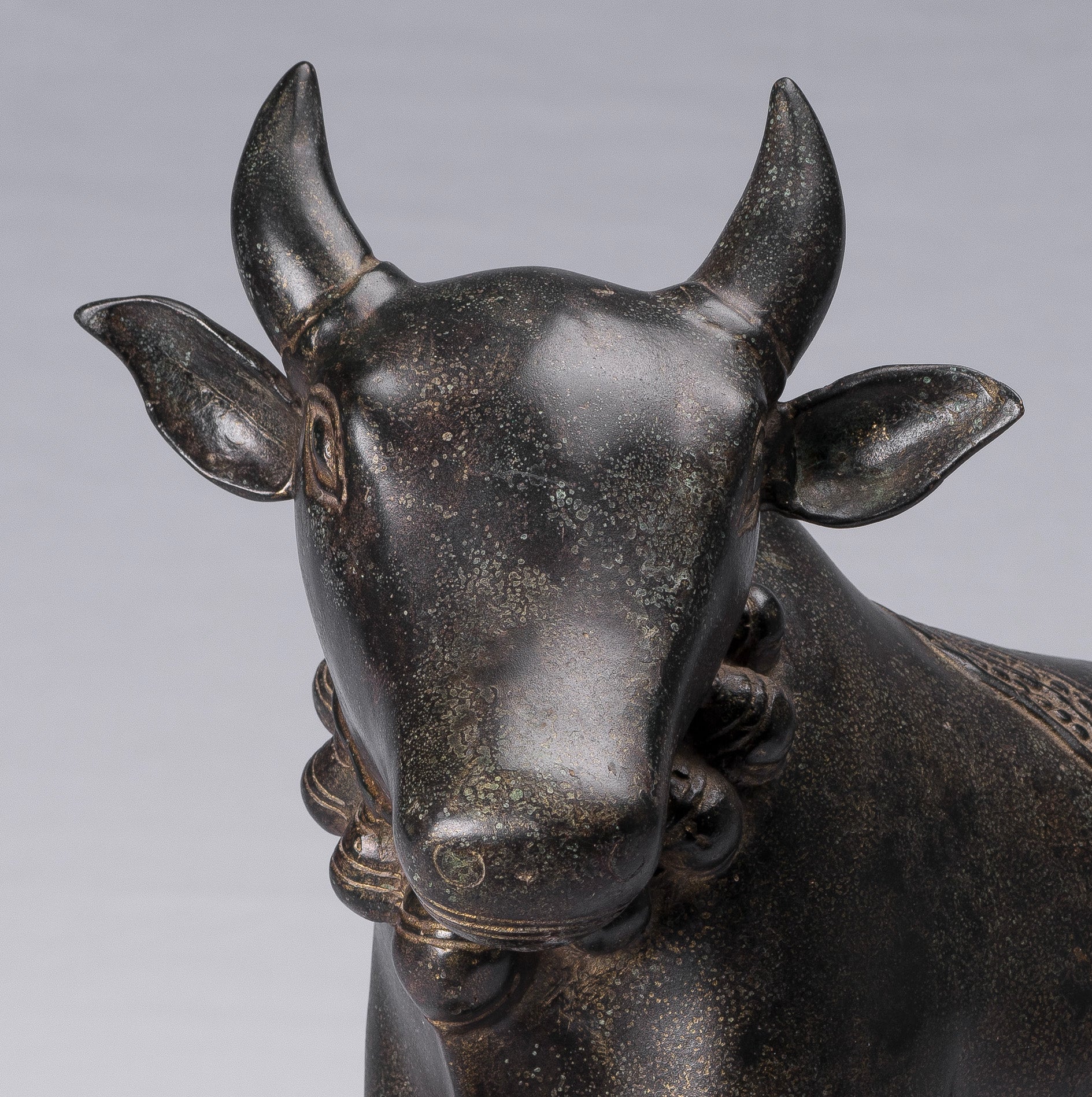 Estatua de bronce nandi de estilo jemer antiguo - Monte de Shiva - 36 cm/14 "