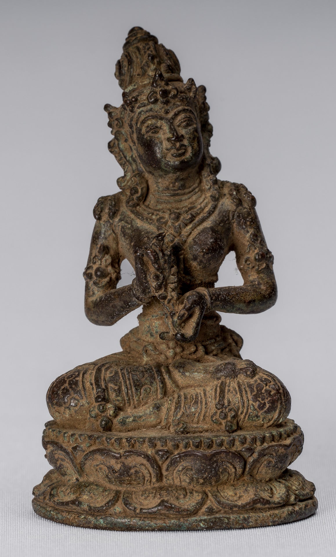 Tara-Statue – antike indonesische Bronze-Devi-Tara-Statue im Java-Stil – 8 cm.